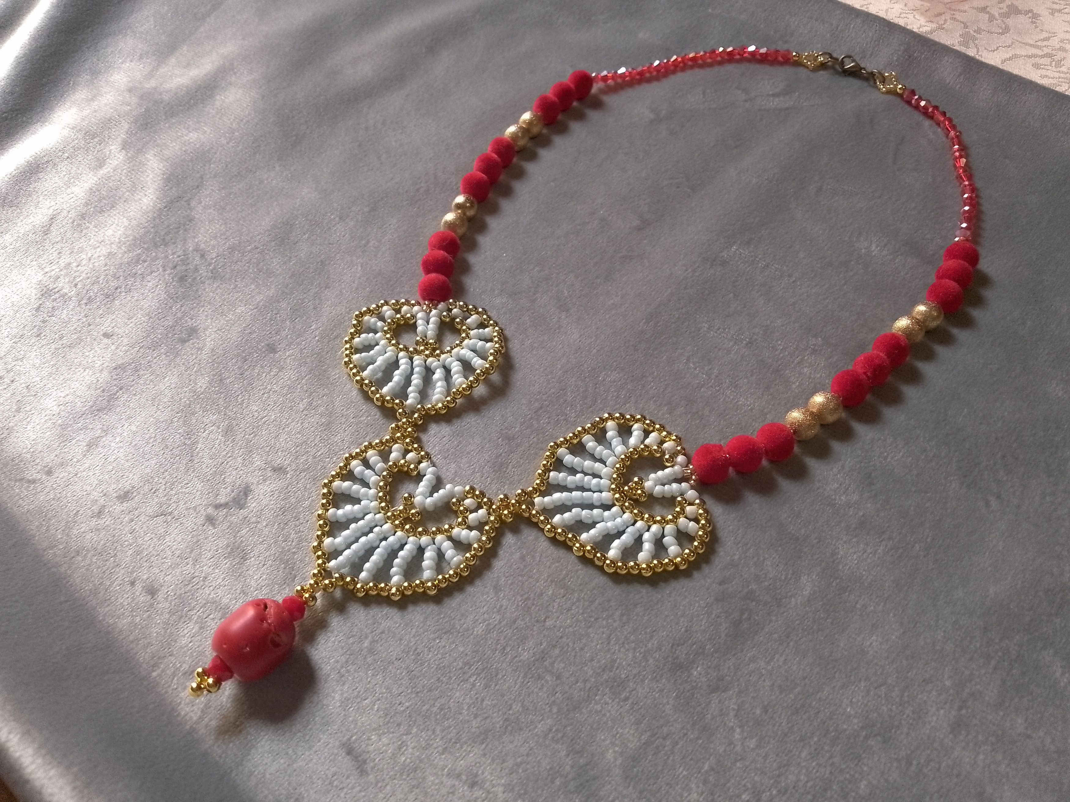 Handmade Elegant Necklace Red blue with natural coral stones Size ONE SIZE - 4 Thumbnail