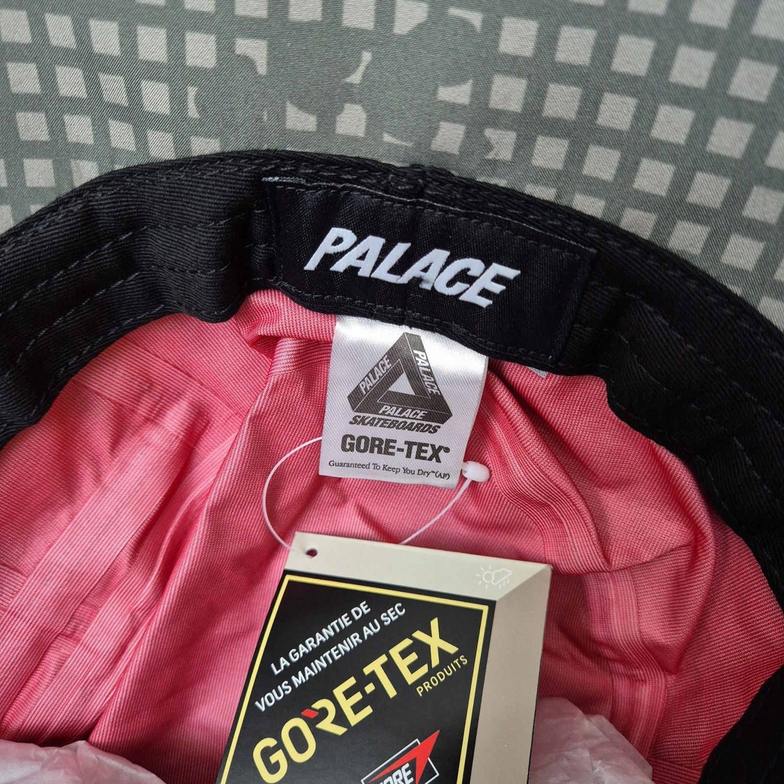 Palace Palace Gore-Tex The Don Bucket Hat Night Grid DPM S/M Size ONE SIZE - 4 Thumbnail