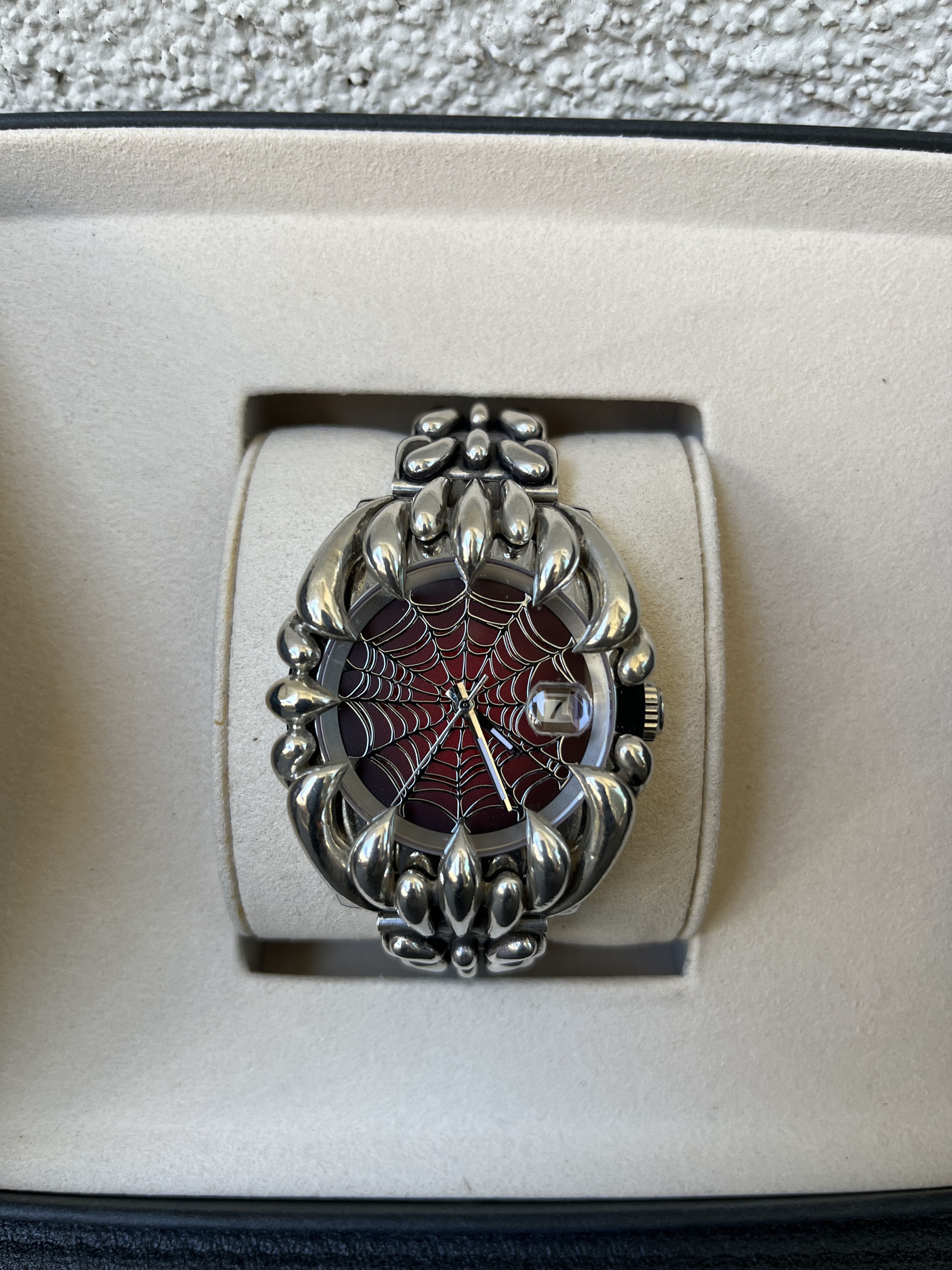 Alabaster Industries Alabaster Industries Red Web Spider Stainless Steel Watch Size 40 - 1 Thumbnail