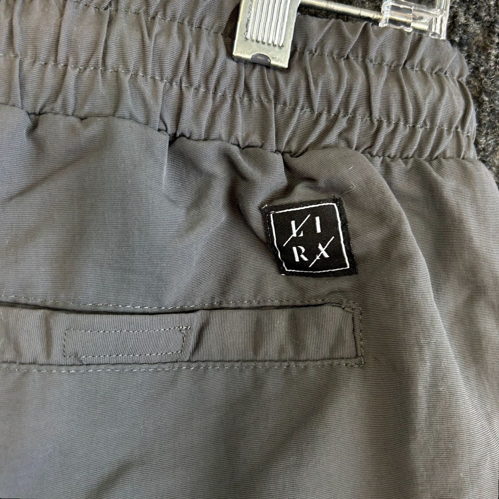 Vintage LIRA Mens Cargo Shorts Gray M Elastic Waist Drawstring 6" Inseam Multi Pocket Size US 31 - 3 Thumbnail