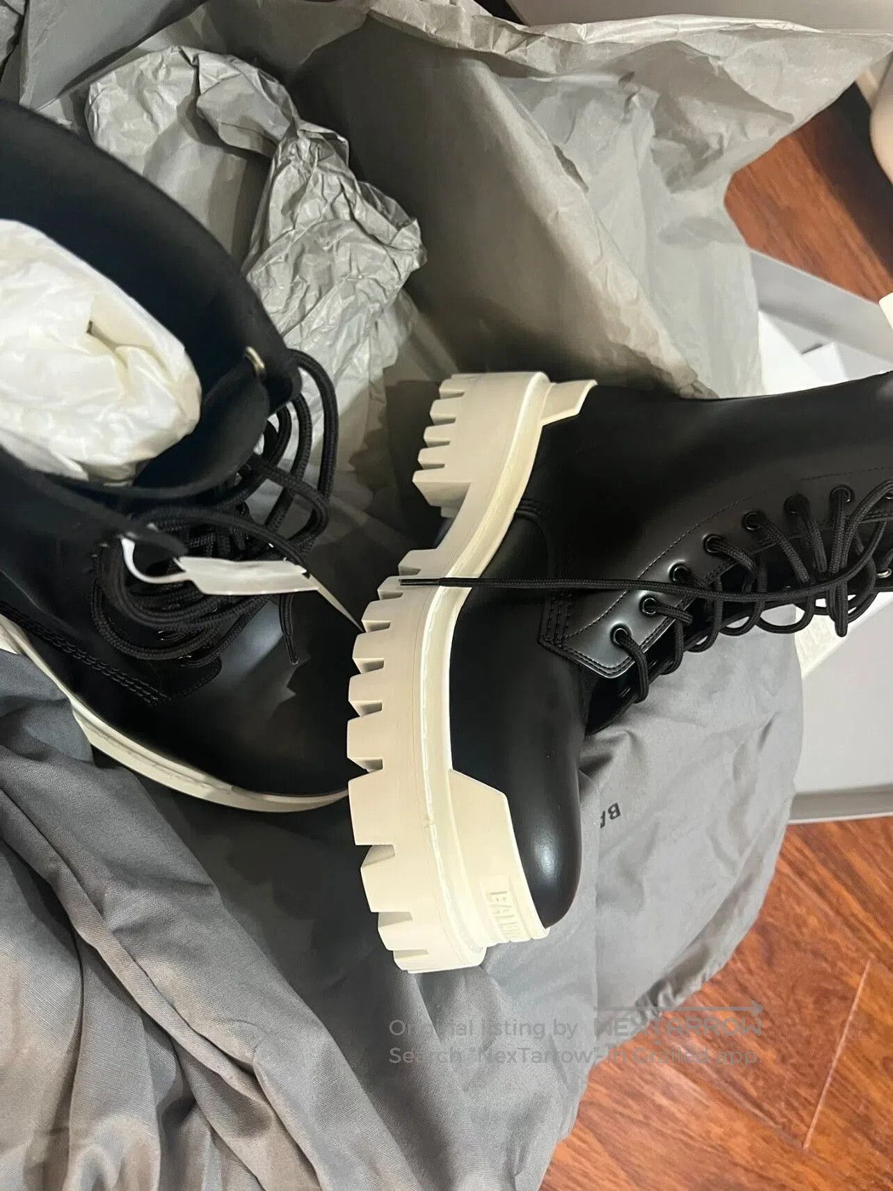 Balenciaga Balenciaga High-Top Black and White Boots. Size US 8 / EU 41 - 8 Thumbnail