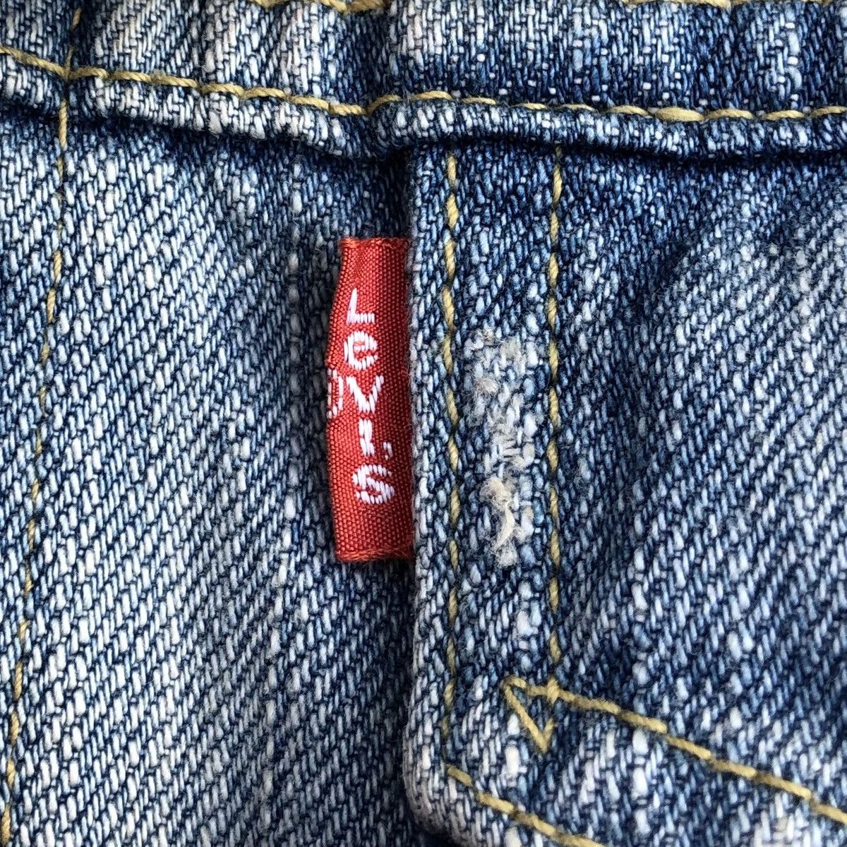 Levi's Vintage LEVIS Faded Denim Trucker Jacket Size US M / EU 48-50 / 2 - 7 Thumbnail