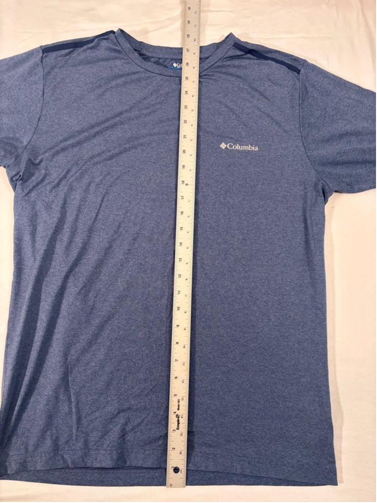 Columbia Men's Columbia Omni-shade T-Shirt Size M Blue Size US M / EU 48-50 / 2 - 4 Thumbnail