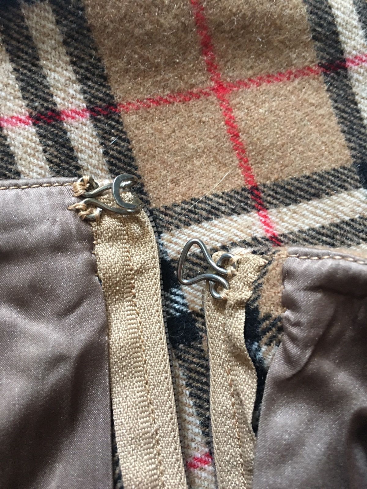 Burberry × Vintage Vintage 80s Burberry’s Check Wool Skirt Size 31" - 11 Thumbnail