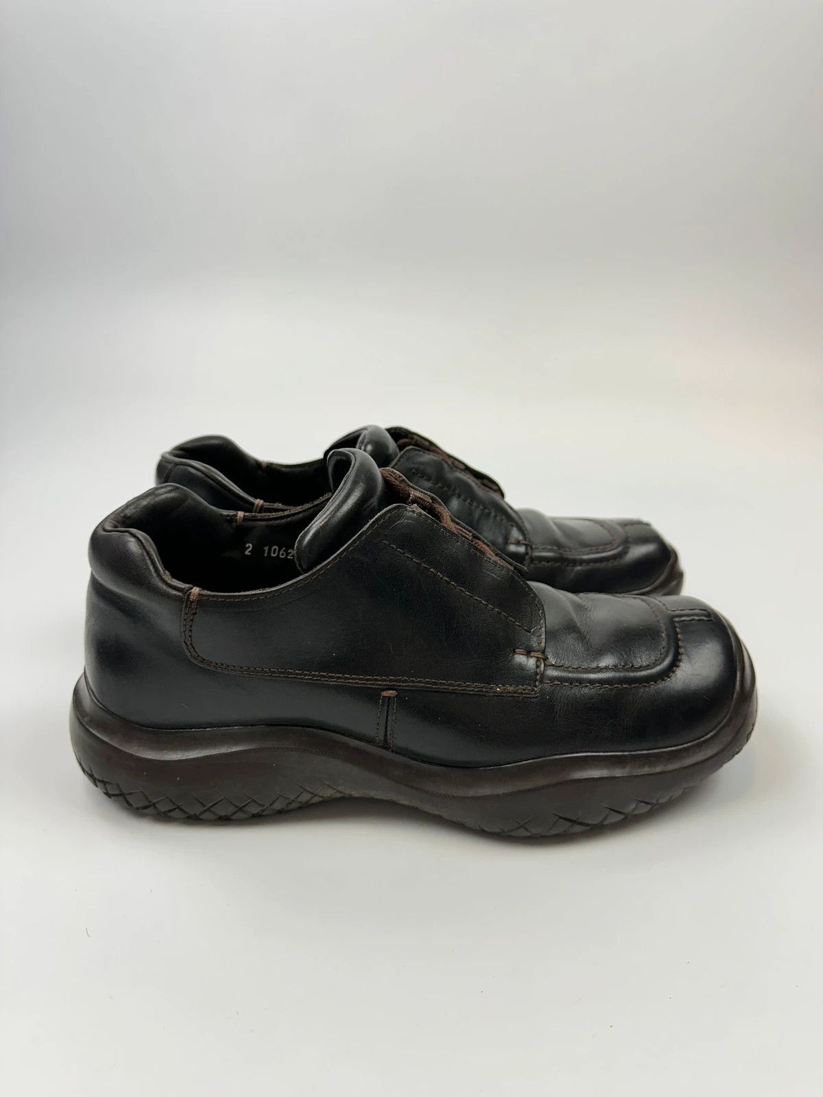 Prada Prada Sport FW1999 Black Leather Derby Vibram Puddle Sole Size US 9.5 / EU 42-43 - 11 Thumbnail
