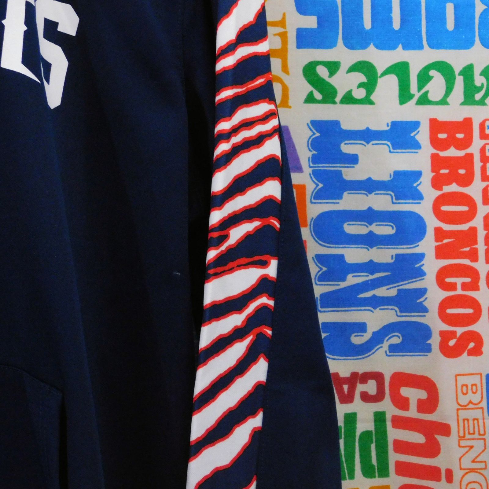 NFL NFL New England Patriots Zubaz Hoodie Size L New With Tags Size US L / EU 52-54 / 3 - 4 Thumbnail