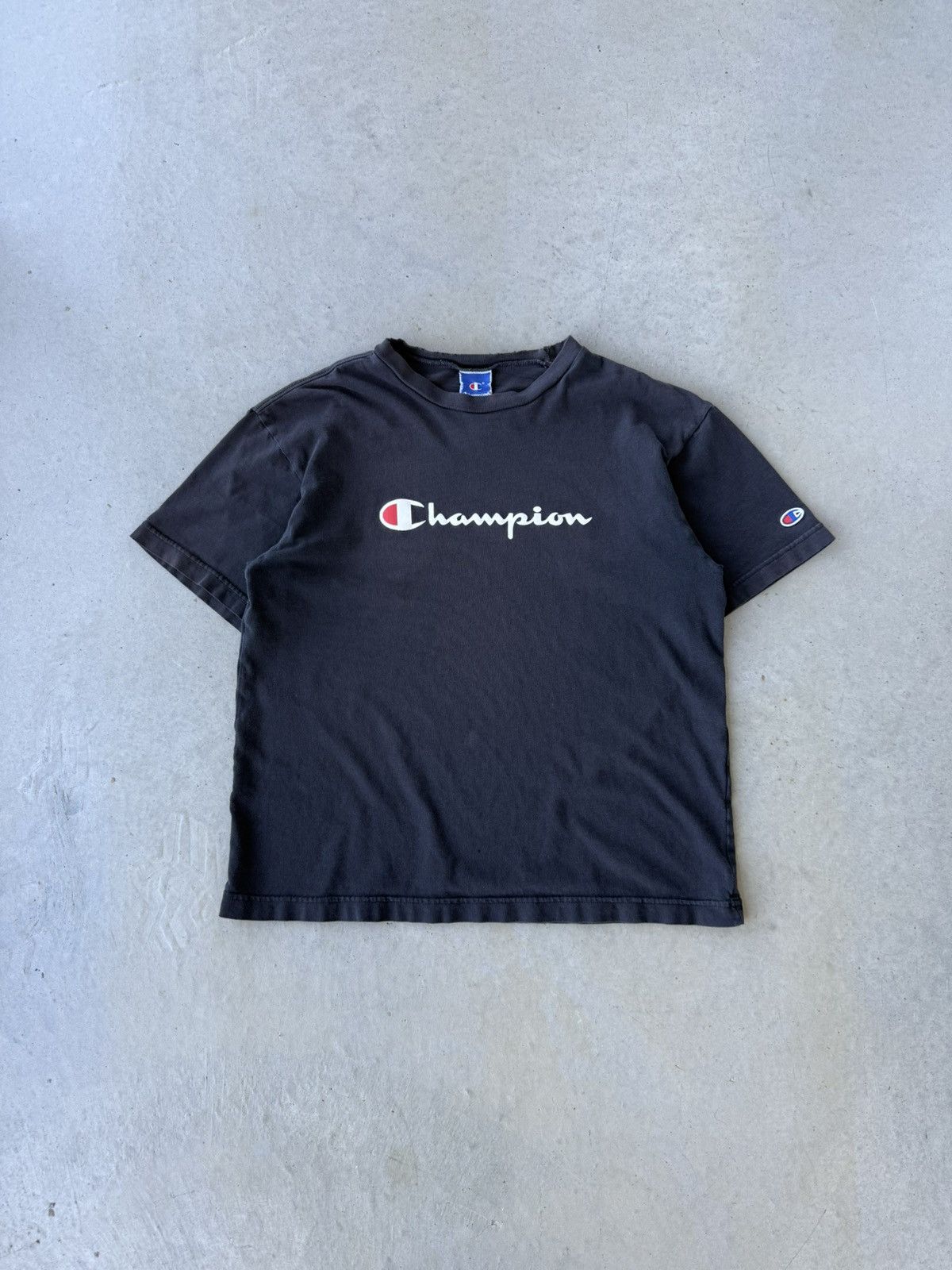 Champion Vintage 1980s Faded Champion Spell out T-Shirt Size US L / EU 52-54 / 3 - 1 Thumbnail