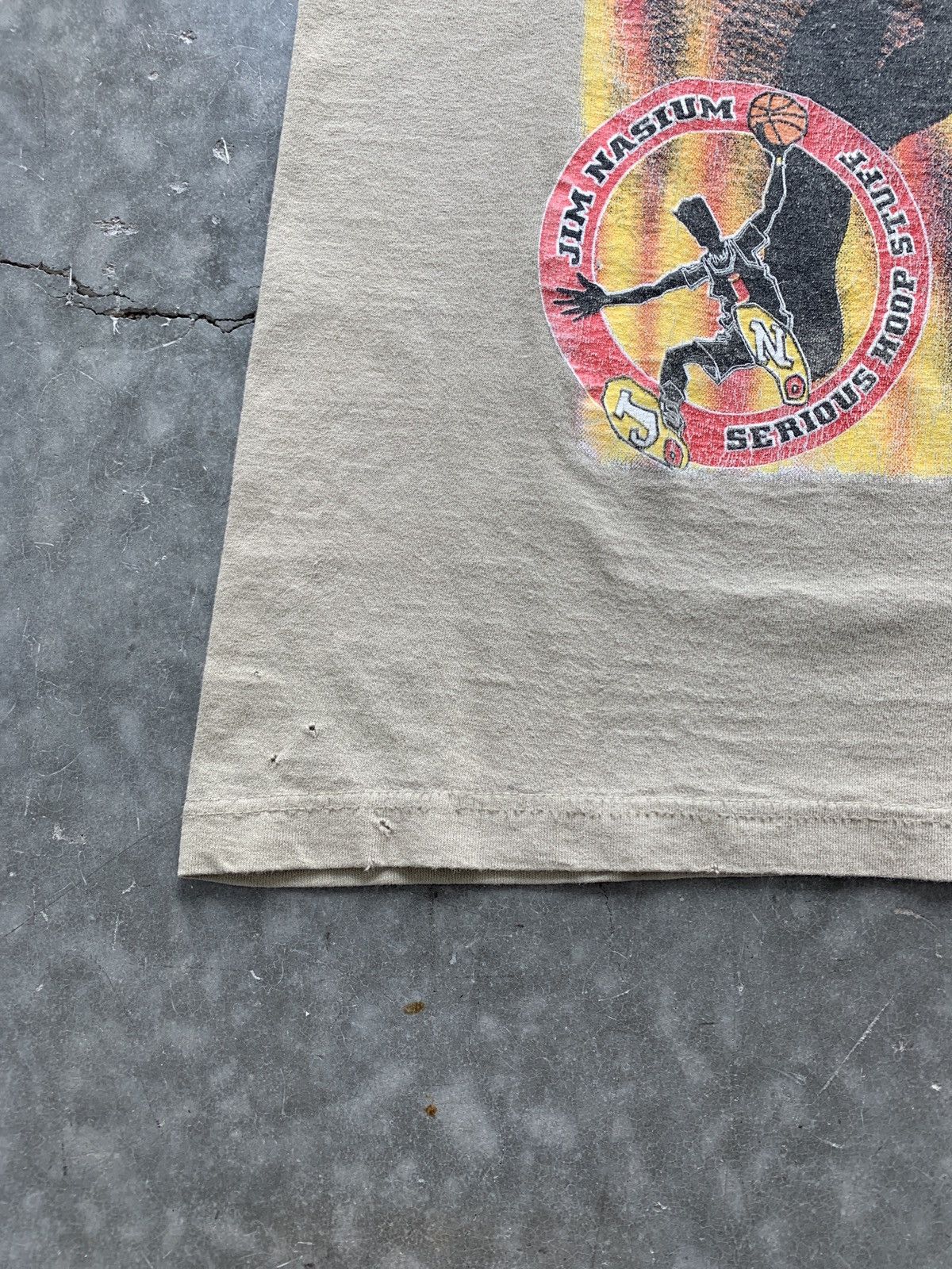 Vintage Vintage 90s Jim Nasium Basketball Graphic Tee Size US L / EU 52-54 / 3 - 3 Thumbnail