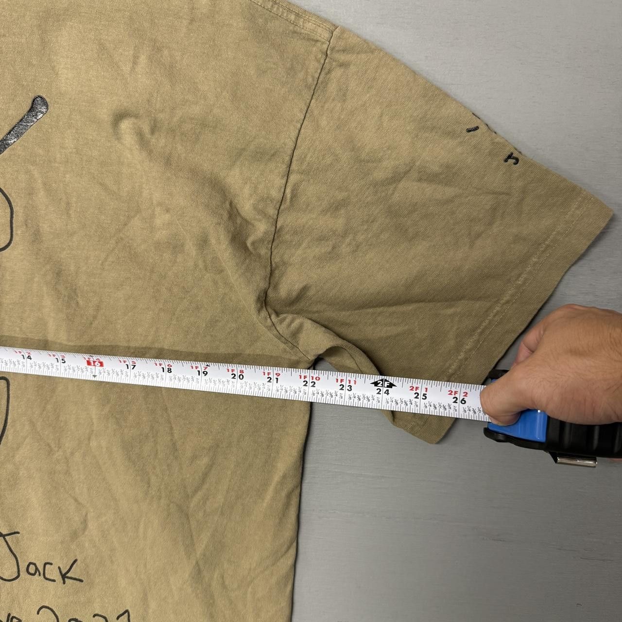 Travis Scott Cactus Jack Travis Scott x i-D Cactus Wink Tan Shirt Large Size US L / EU 52-54 / 3 - 5 Thumbnail