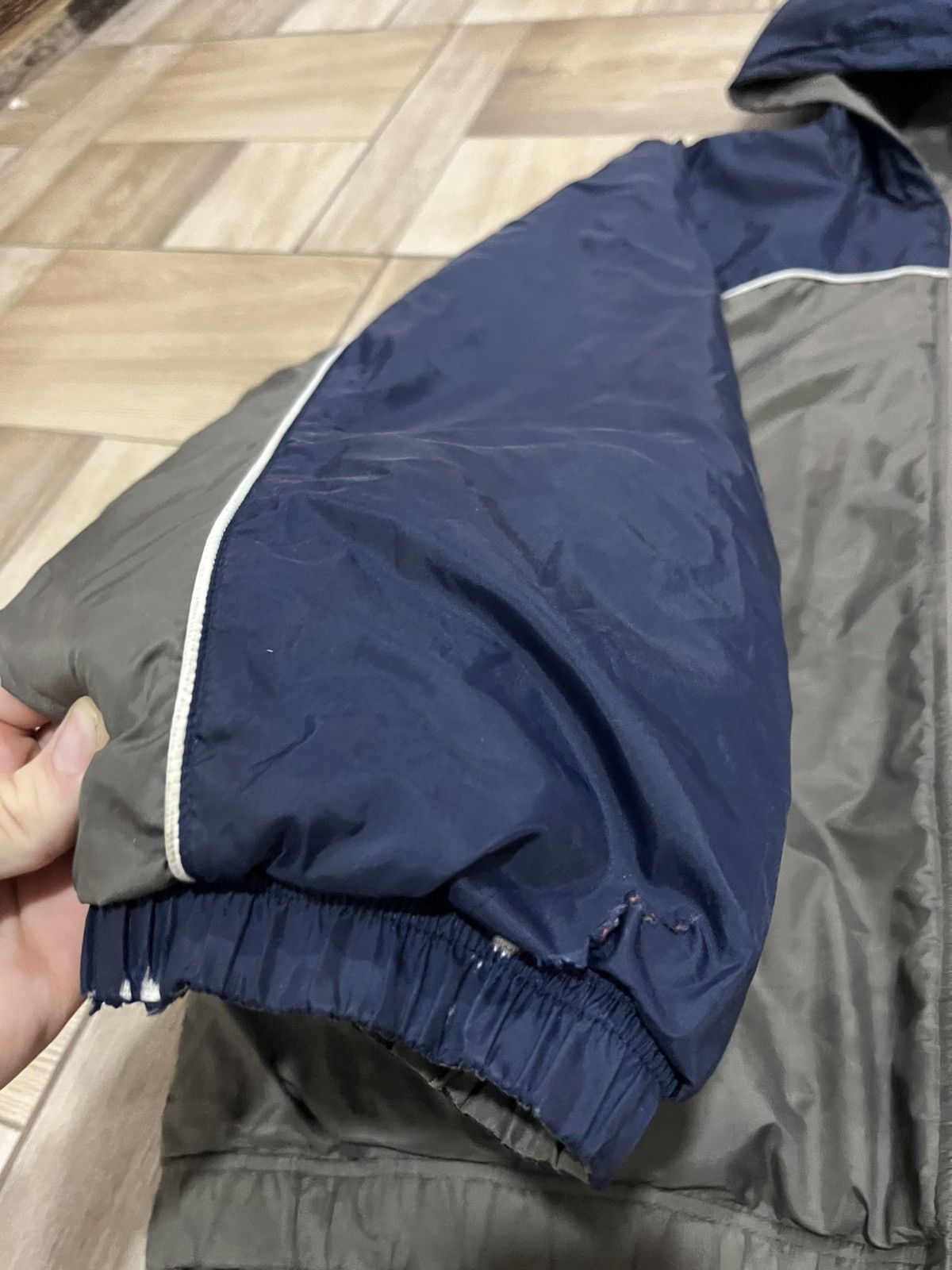 Nike The two jackets shown in the images are both from Nike Size US XXL / EU 58 / 5 - 3 Thumbnail