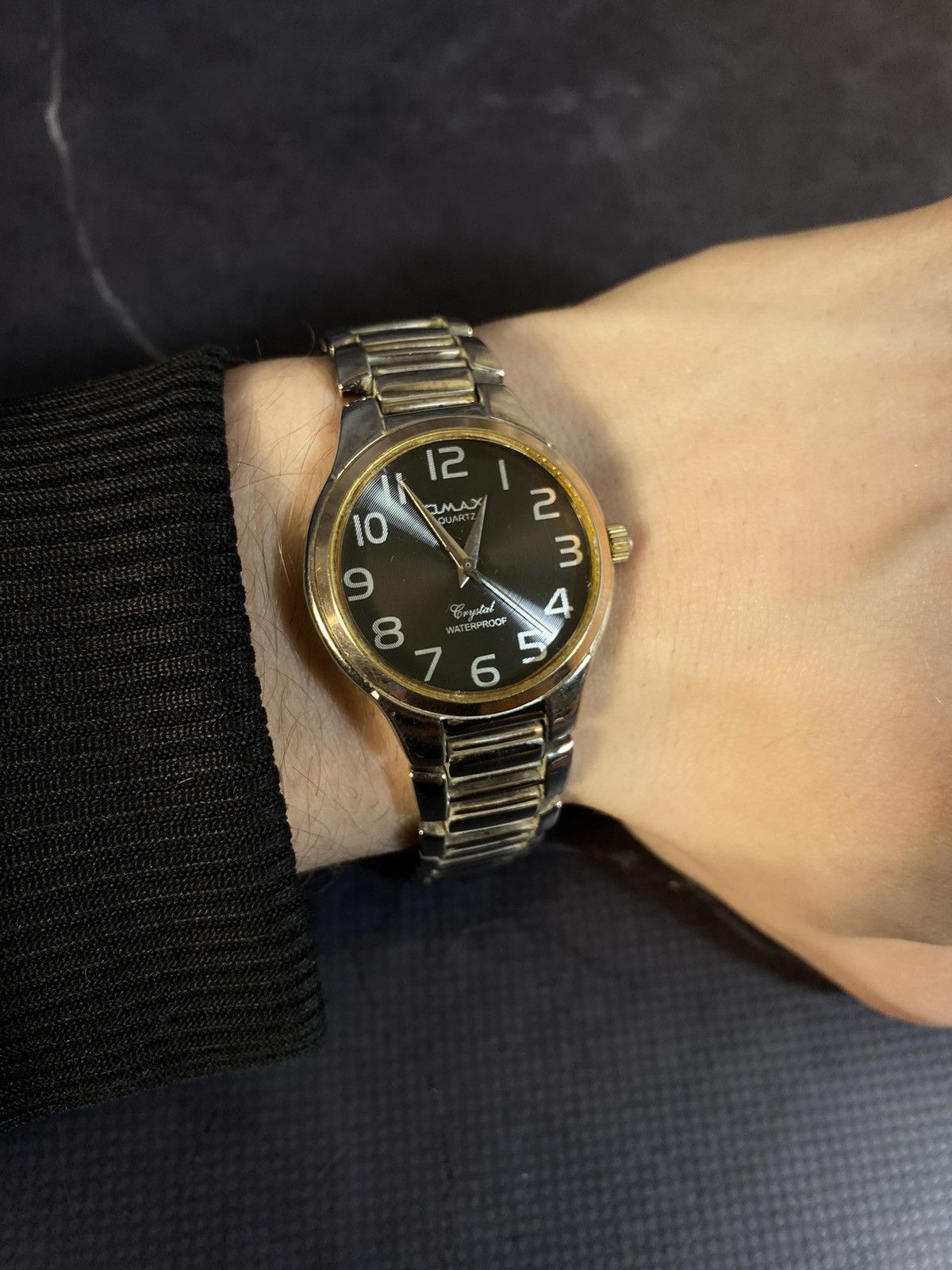 Japanese Brand × Vintage Omax Dark Dial Quartz Watch Japanese Brand Size ONE SIZE - 4 Thumbnail