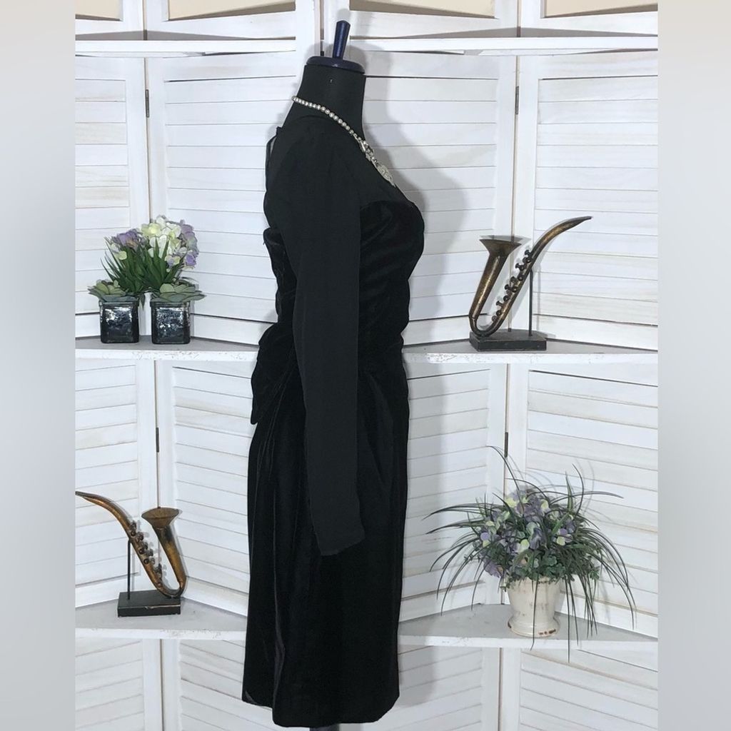 Vintage 90s black velvet sheer sleeves cocktail dress nude style XS Size XS / US 0-2 / IT 36-38 - 3 Thumbnail