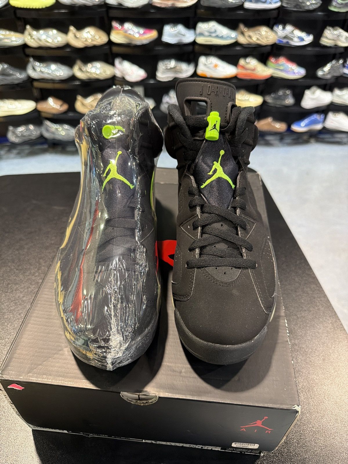 Jordan Brand Jordan 6 Electric Green Size-9 Brand New Quick Ship Size US 9 / EU 42 - 2 Thumbnail