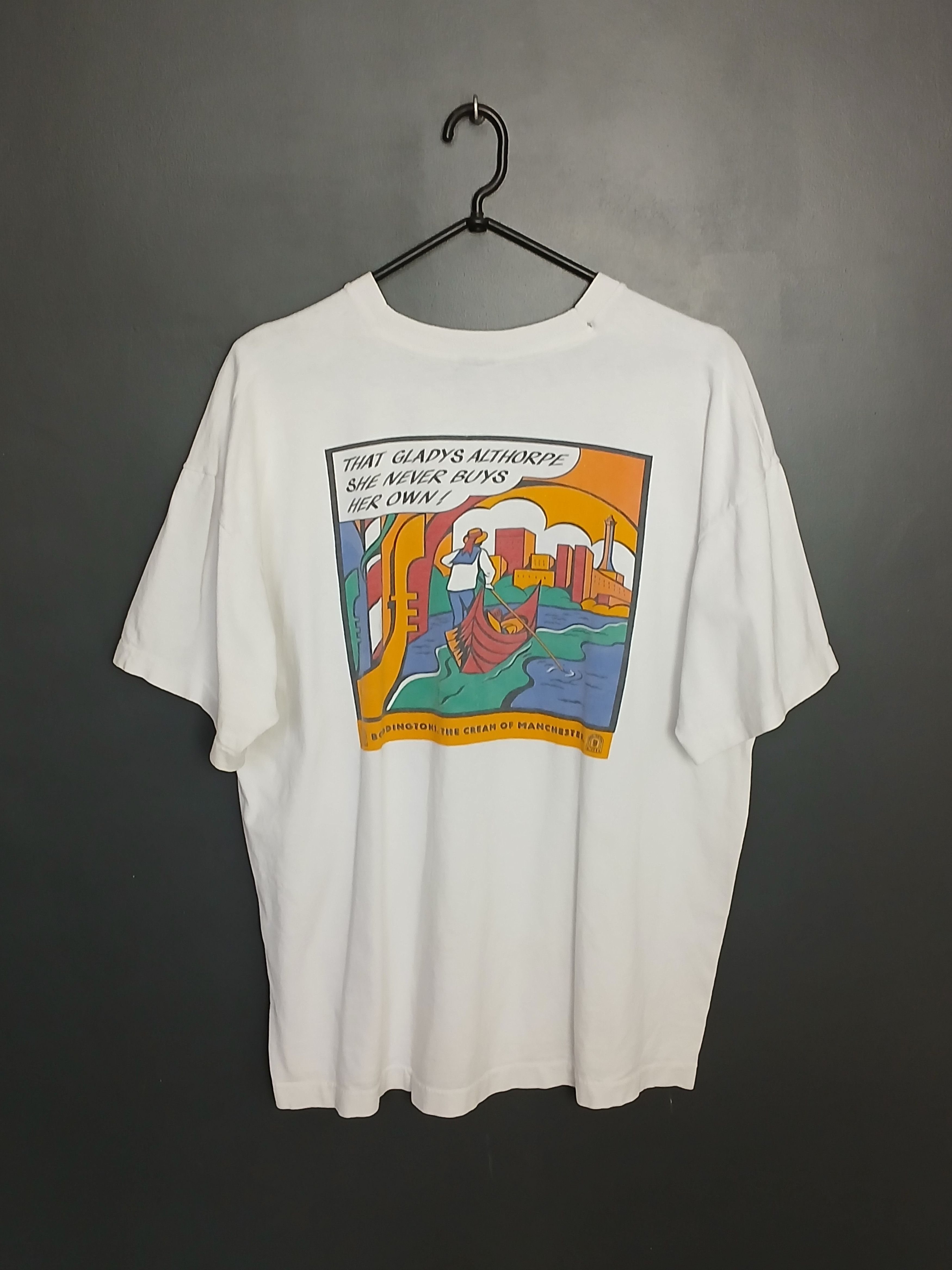 Vintage Vintage Boddingtons Bitter Of Manchester Souvenir T-Shirt Size US XL / EU 56 / 4 - 2 Thumbnail