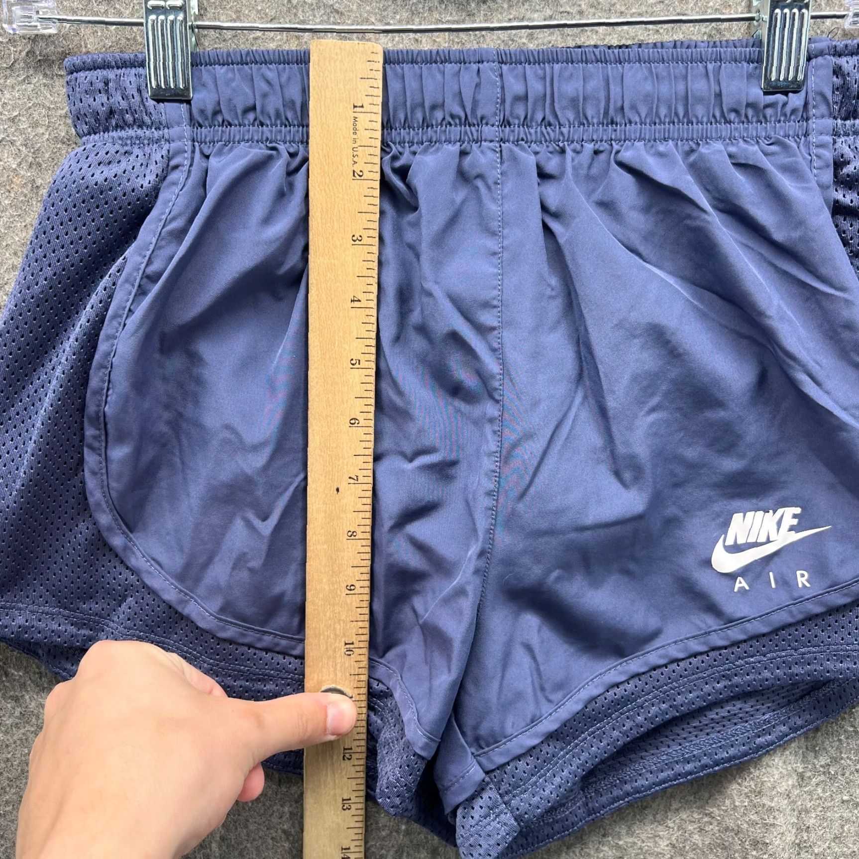 Nike Nike Shorts Women S Purple Air Tempo 3" Running CV8256-557 Swoosh Athletic Size 28" / US 6 / IT 42 - 5 Thumbnail