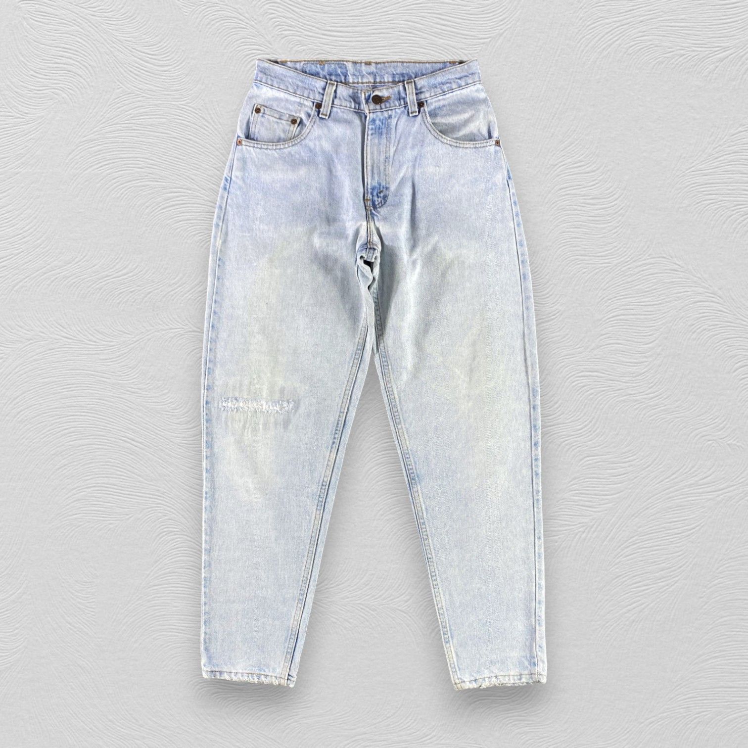 Levi's Vintage Levis 560 Jeans Light Wash Denim KJ3352 Size US 30 / EU 46 - 1 Thumbnail