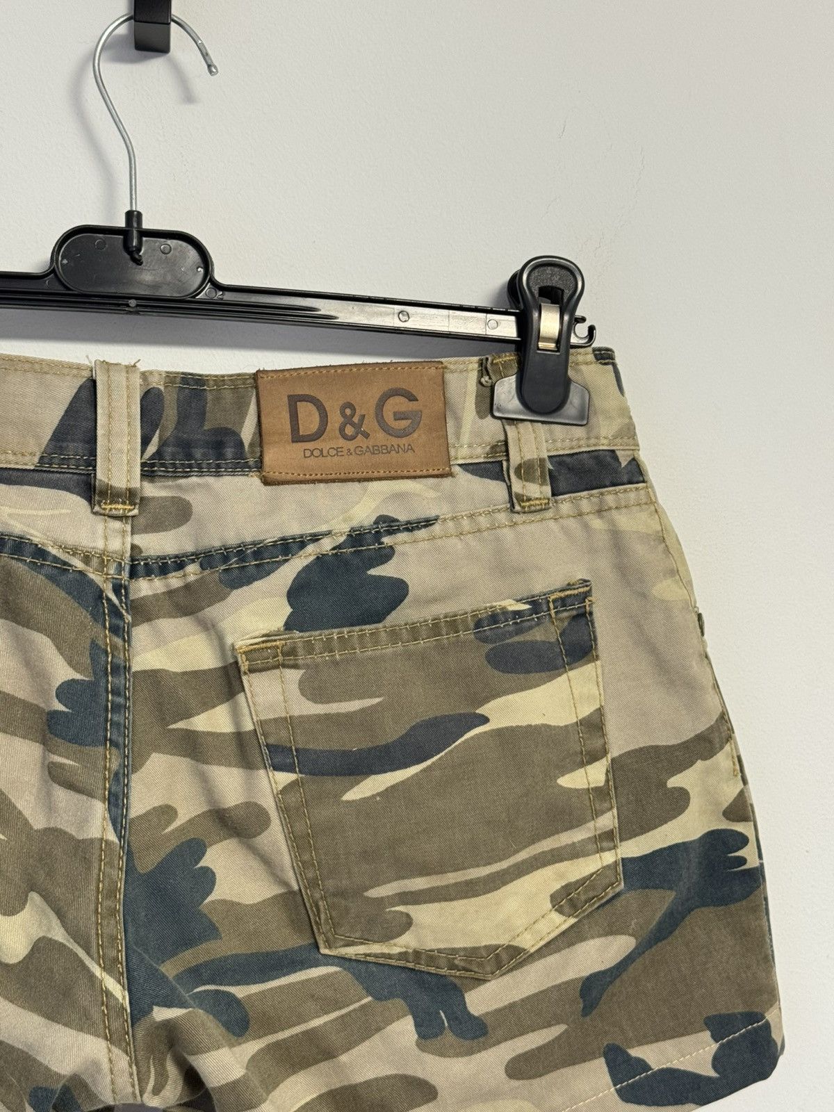 Dolce & Gabbana Dolce & Gabbana Vintage Women’s Shorts Camo style 90’s Size 29" - 10 Thumbnail