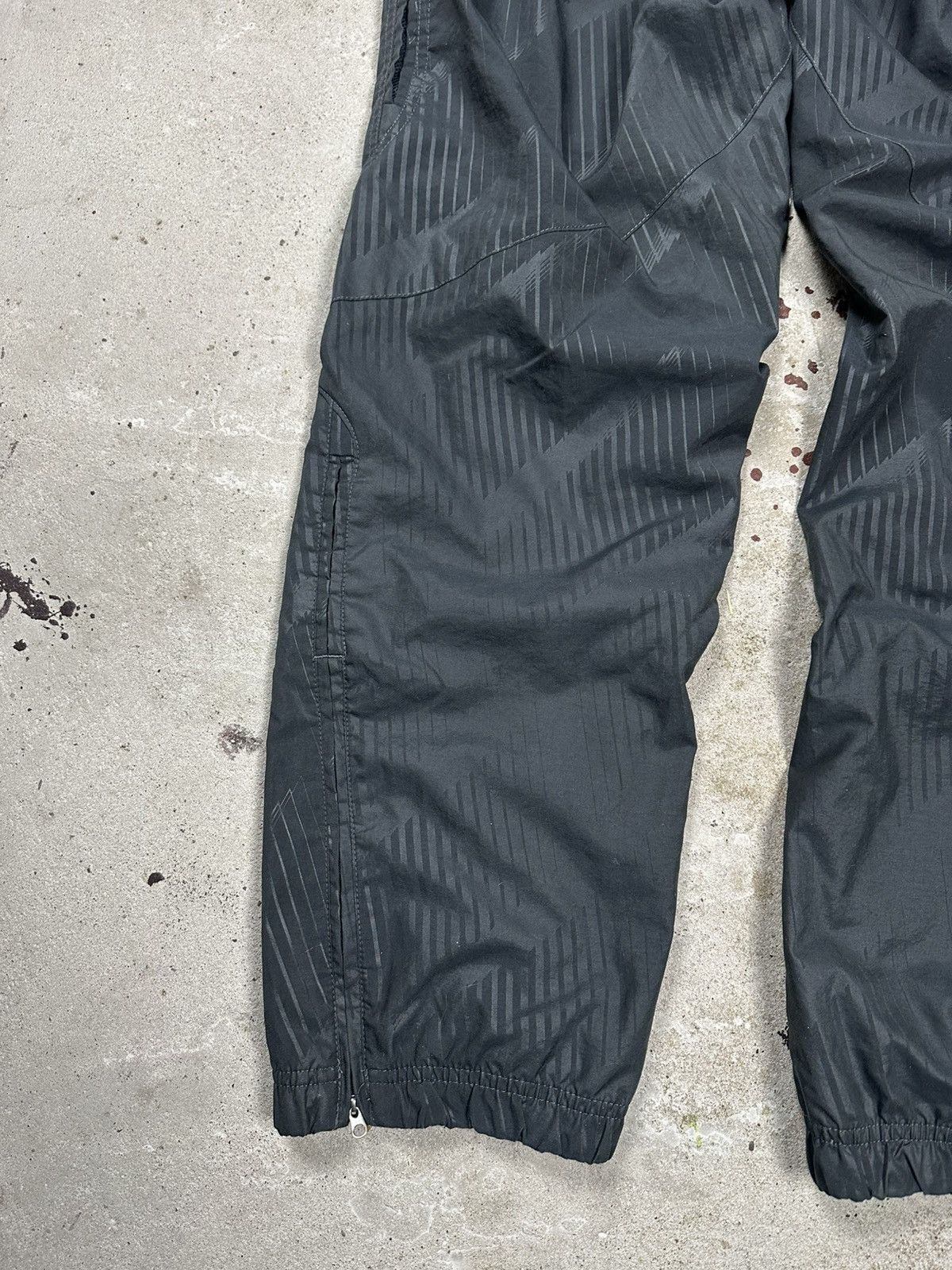 Nike × Vintage Vintage Y2K Nike Baggy Track Pants Air Swoosh Rare Size US 32 / EU 48 - 11 Thumbnail