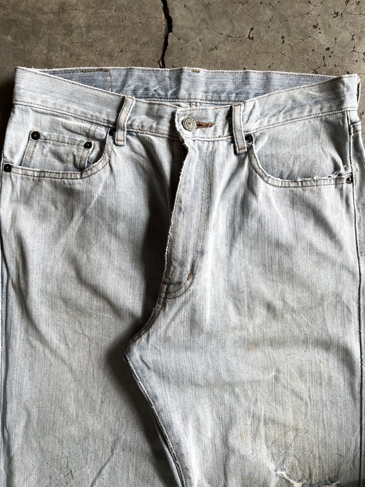 Vintage Thrashed Vintage Denim Jeans Distressed Size US 32 / EU 48 - 5 Thumbnail