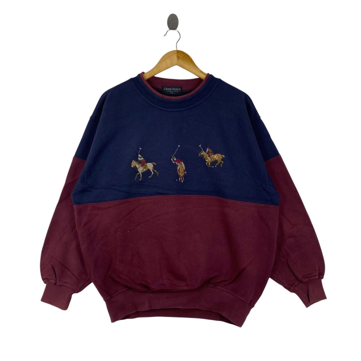 Vintage Vintage 90s Dany Kutch Polo Horse Embroidered Sweatshirt 3L Size US L / EU 52-54 / 3 - 1 Thumbnail