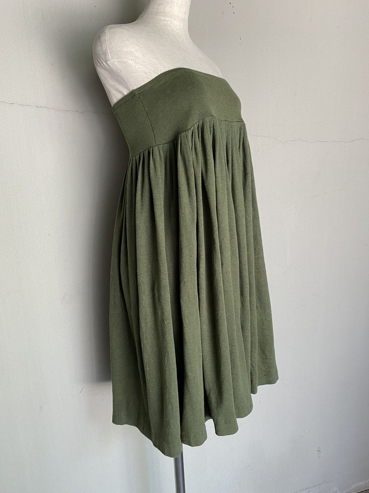Norma Kamali NORMA KAMALI Olive Green Gathered Skirt. Size M / US 6-8 / IT 42-44 - 14 Thumbnail