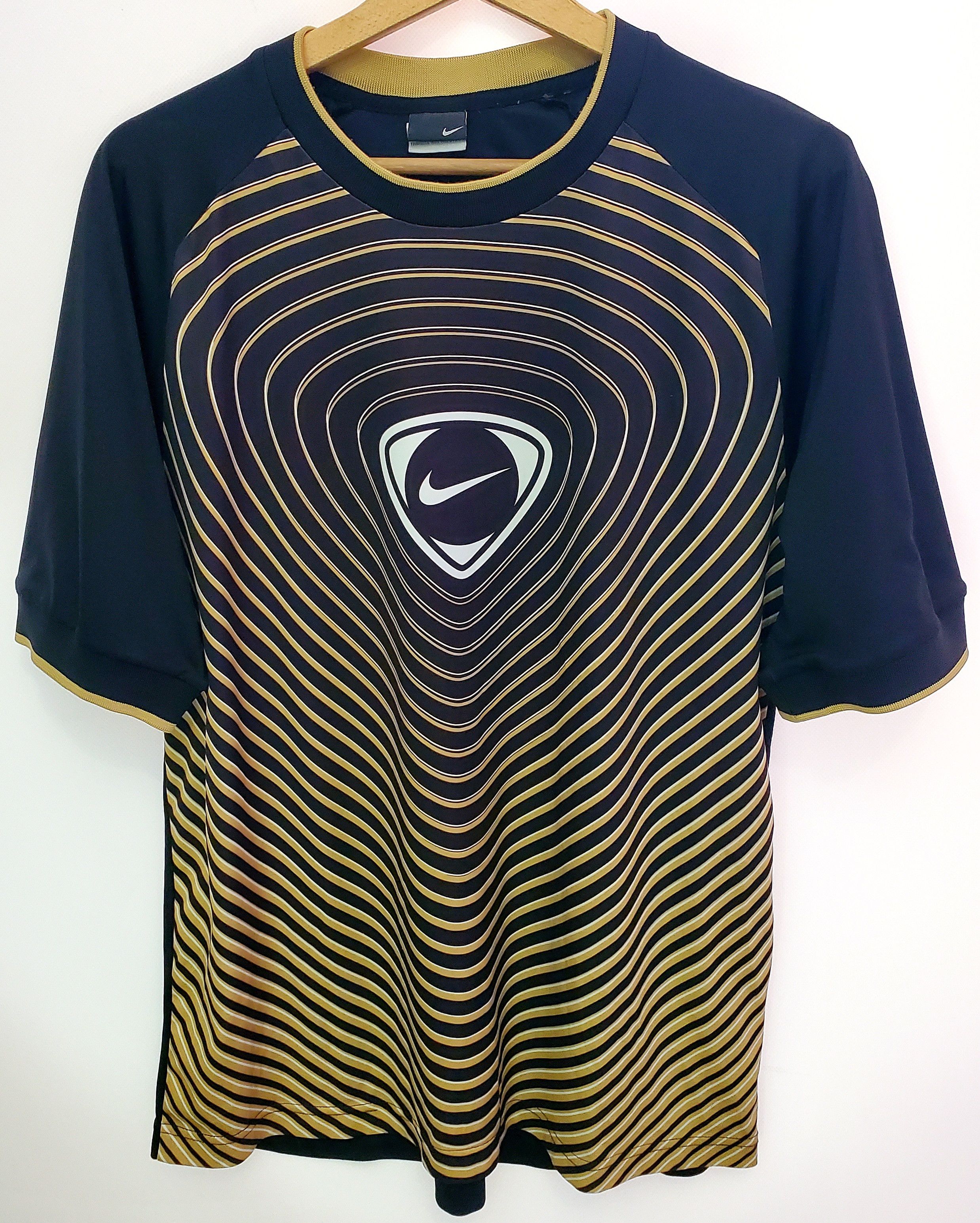 Nike × Vintage Vintage NIKE Y2K DRILL VISUAL BIG LOGO ideal condition M Size US M / EU 48-50 / 2 - 1 Thumbnail
