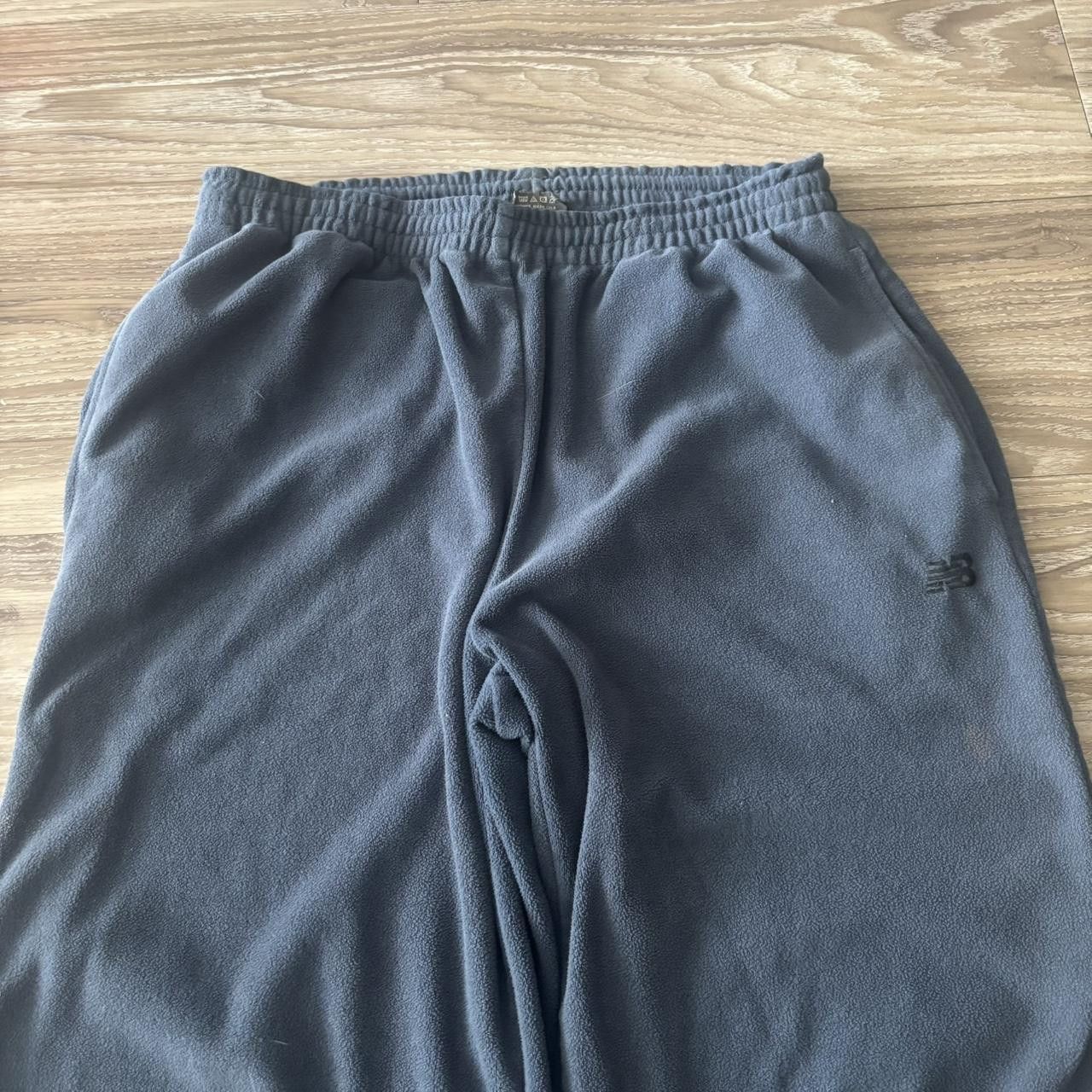 Japanese Brand Crazy Vintage Y2K/2000s Baggy Navy Blue New Balance Fleece Essential Sweatpants! Size M Size US 32 / EU 48 - 4 Thumbnail