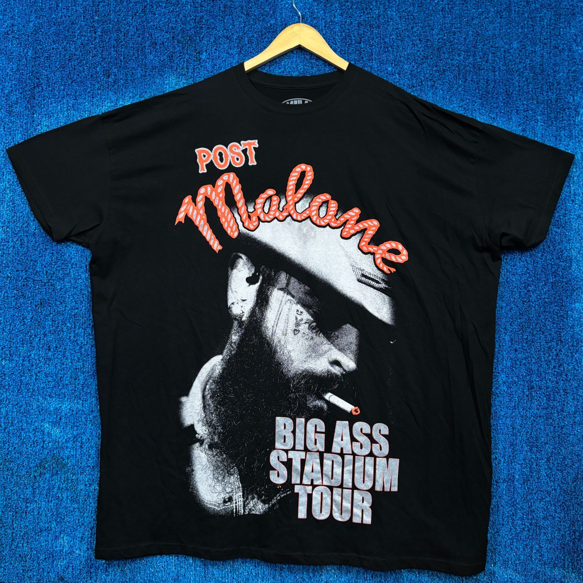 Rap Tees Post Malone Big Stadium Tour Smoking a Dart Country Tee OS Size US XXL / EU 58 / 5 - 1 Thumbnail
