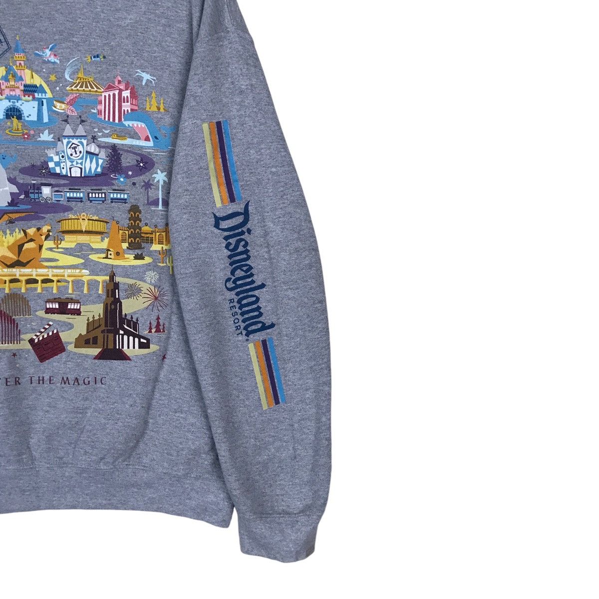 Disney Vintage Disney Pullover Jumper Sweatshirt Size US M / EU 48-50 / 2 - 4 Thumbnail