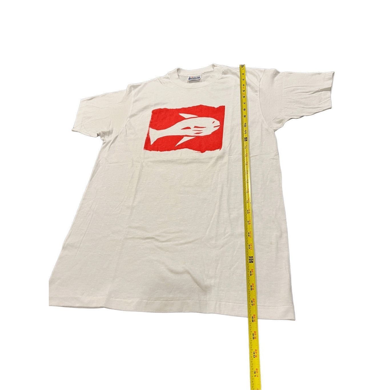 Hanes Vintage Rare HANES FISH LOGO single stitch T-shirt size L m Size US L / EU 52-54 / 3 - 3 Thumbnail
