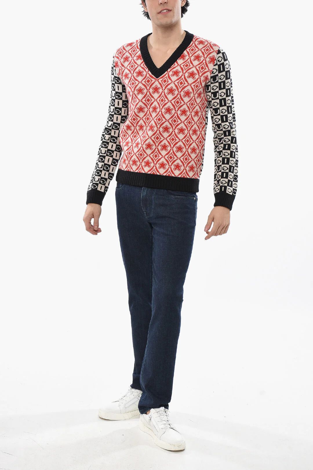 Gucci og1mm0426 Embroidered Wool Sweater in Red/Black/White Size US XS / EU 42 / 0 - 4 Thumbnail