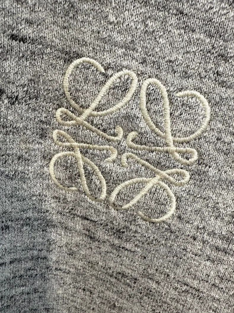 Loewe Loewe Gray embroidered logo long hoodie sweatshirt Size US M / EU 48-50 / 2 - 5 Thumbnail