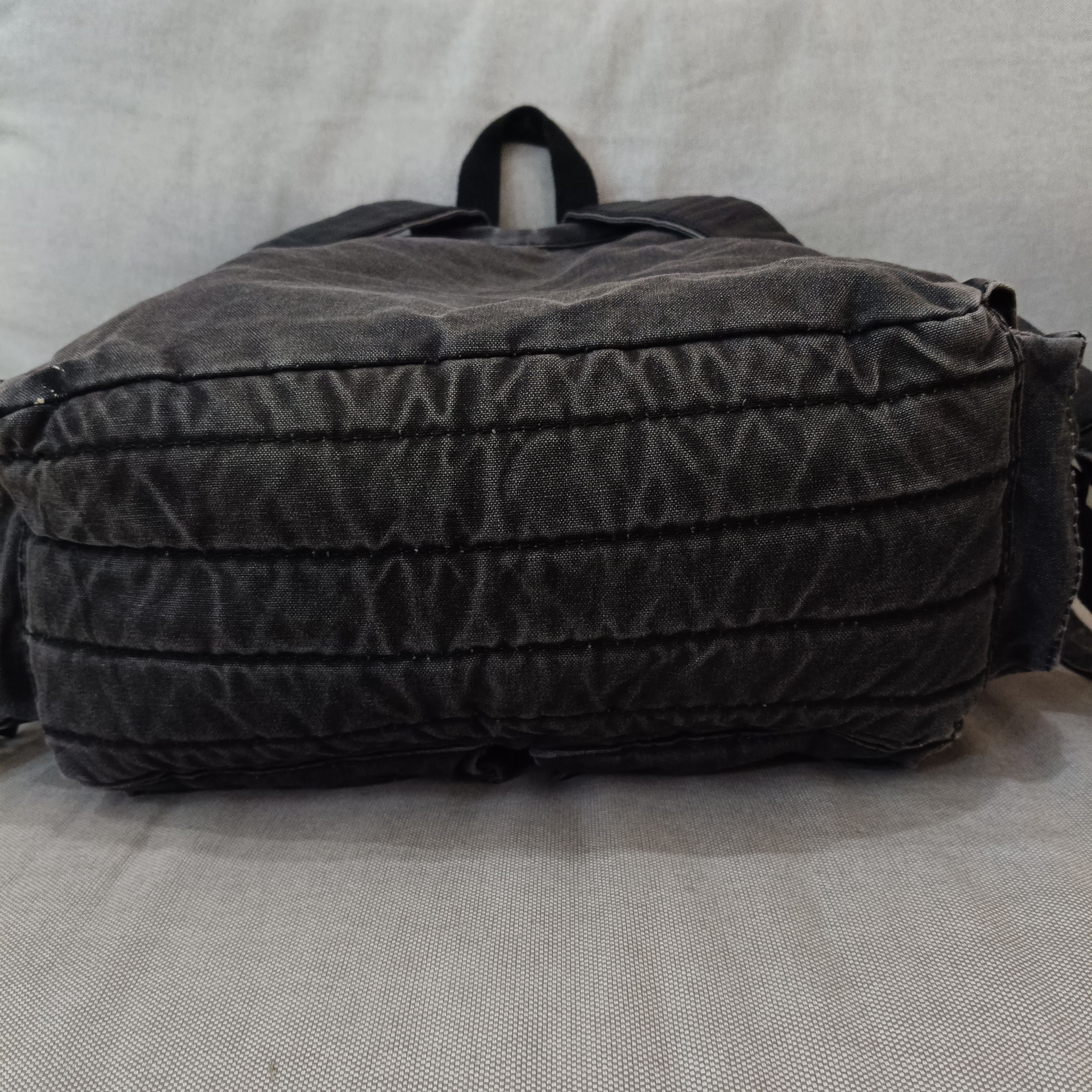Disturbia Disturbia Bagpack Size ONE SIZE - 3 Thumbnail