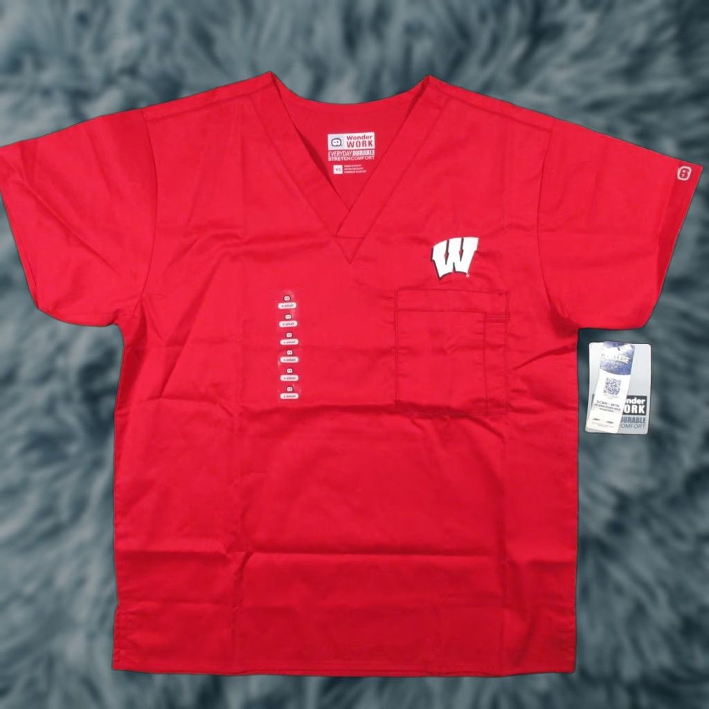Vintage Wisconsin Badgers Scrub Top Adult XS Oversized Stretch V Neck Wonder Work NEW Size US XS / EU 42 / 0 - 1 Thumbnail