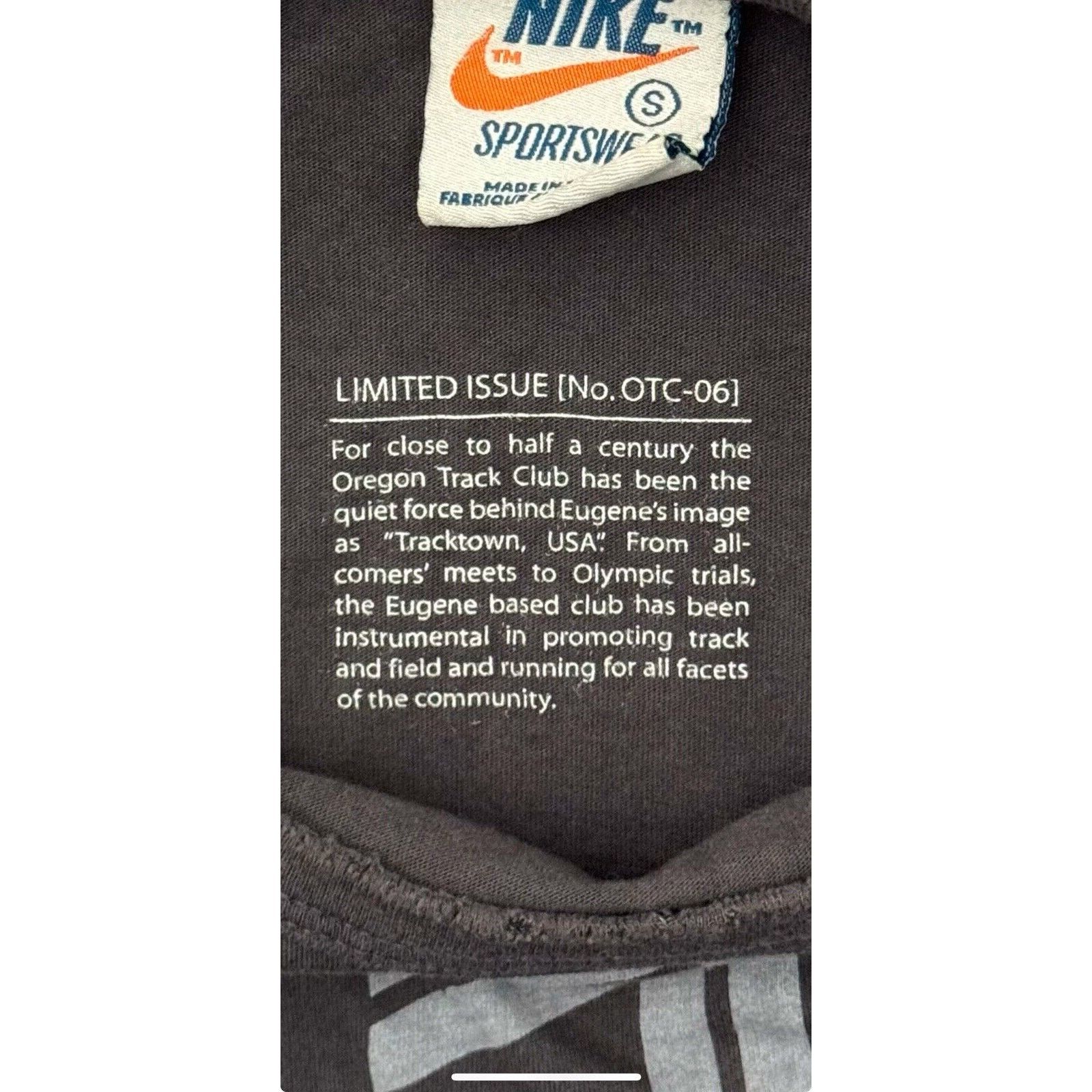 Nike Nike Womens Shirt Small Oregon Track Club Limited Issue Size S / US 4 / IT 40 - 13 Thumbnail