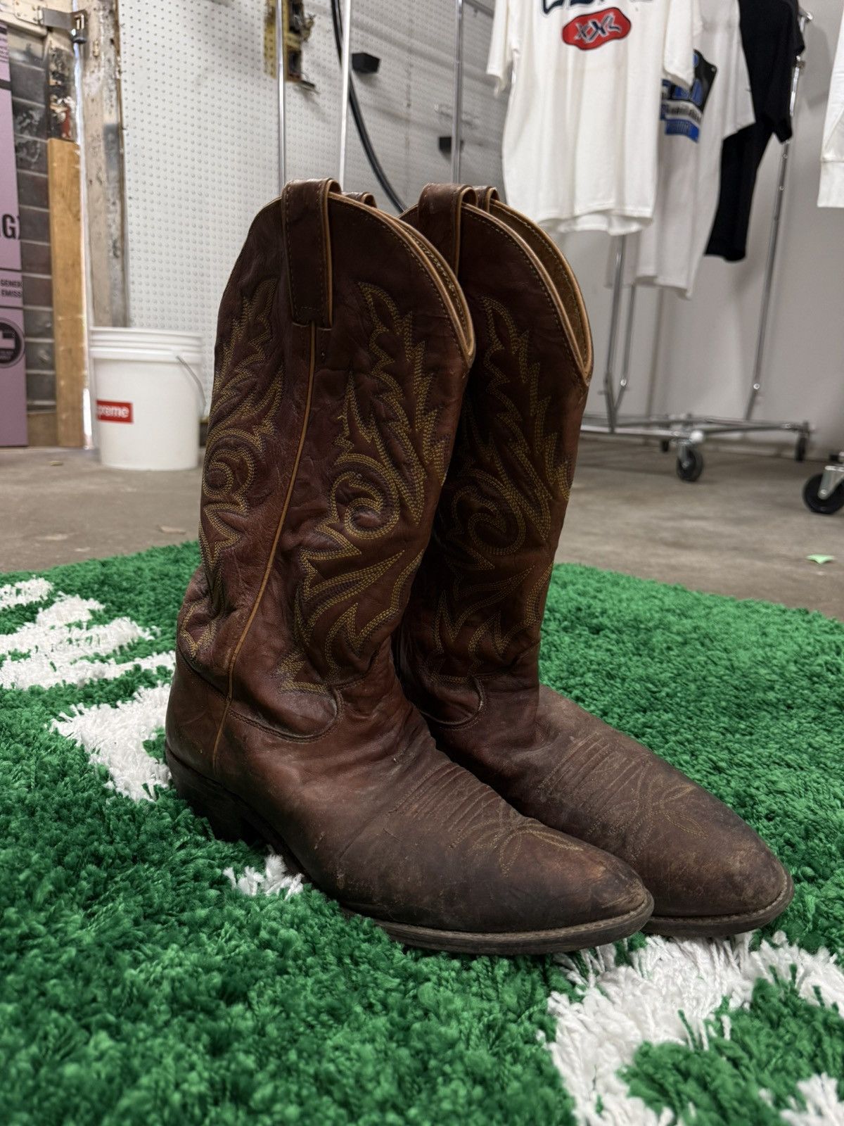 Cowboy Equipment Vintage Brown Leather Justin Cowboy Boots 10 Size US 10 / EU 43 - 9 Thumbnail