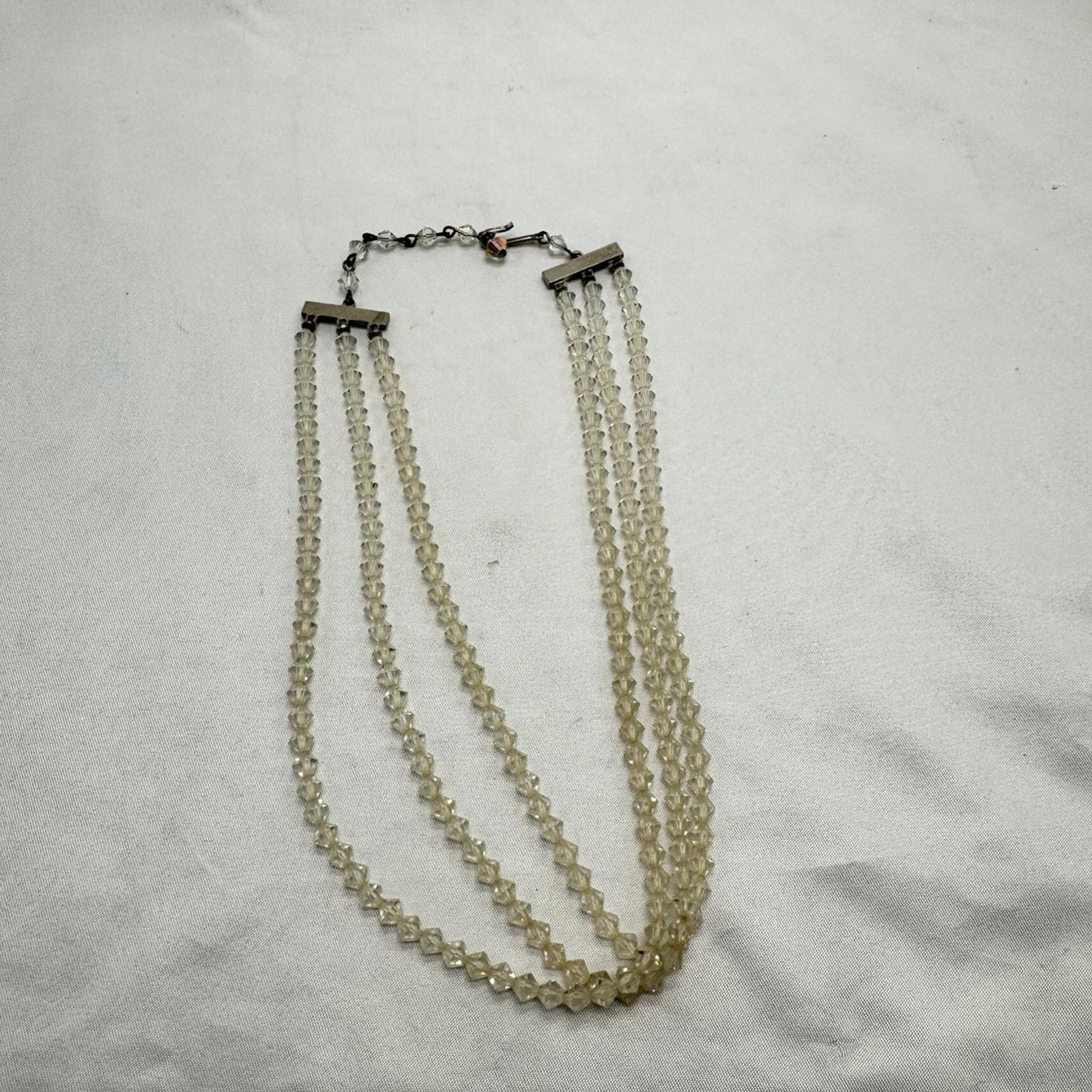 NBDN Nobrandedon VTG triple strand Austrian crystal necklace Size ONE SIZE - 2 Thumbnail