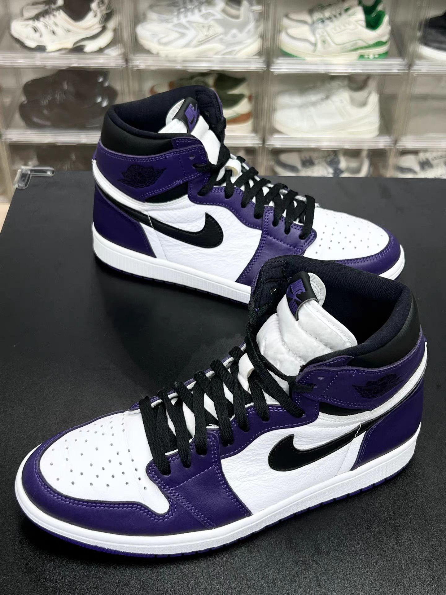 Jordan Brand Air Jordan 1 High White Purple Toe Basketball Shoes K15 Size US 11.5 / EU 44-45 - 1 Thumbnail