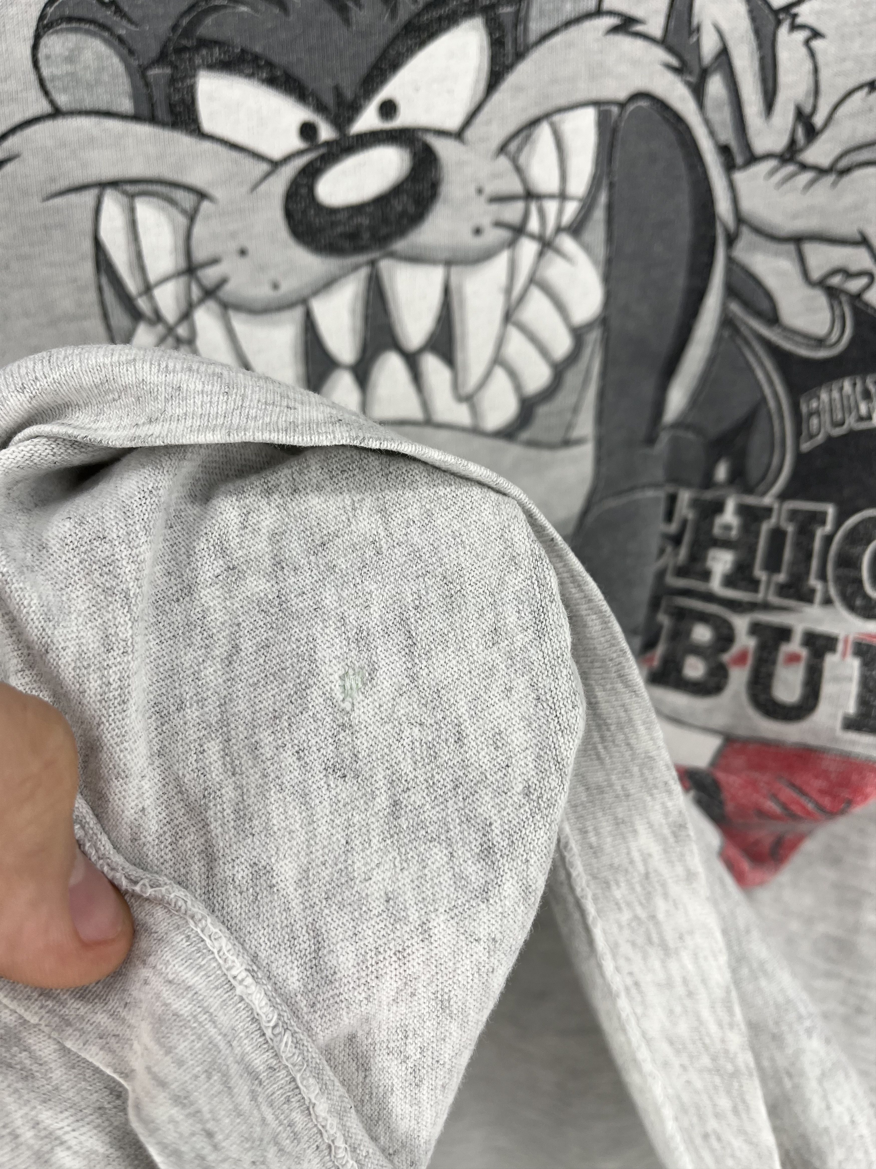 Warner Bros Vintage Looney Tunes Chicago Bull Grey Shirt 90S MADE IN USA Size US L / EU 52-54 / 3 - 10 Thumbnail