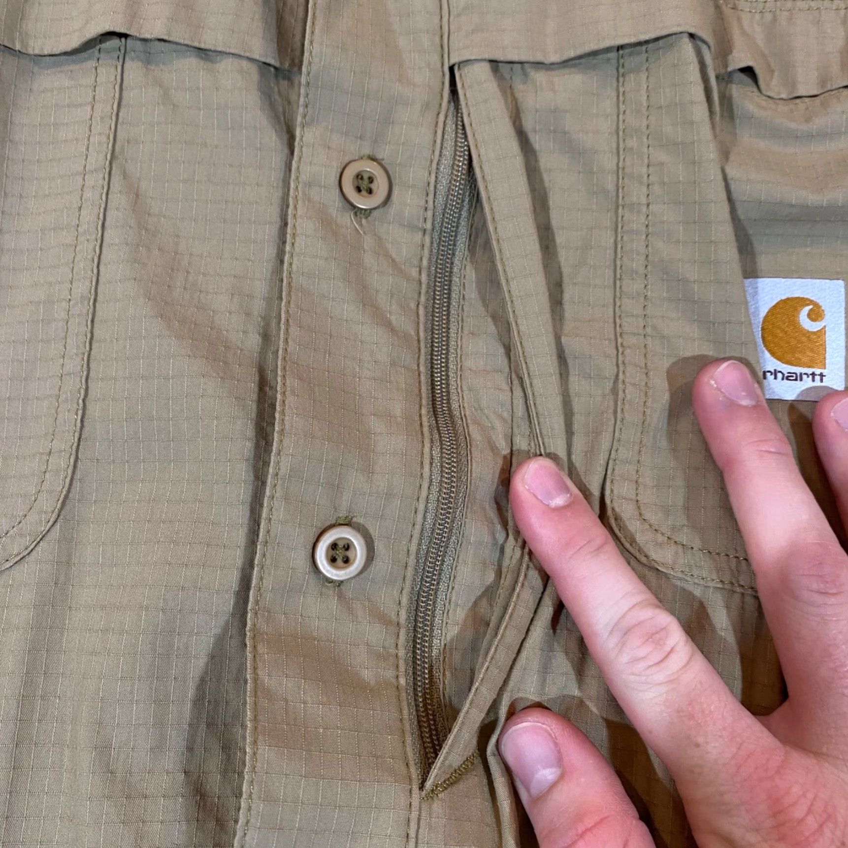 Carhartt VINTAGE Carhartt Shirt Mens Large Relaxed Fit Short Sleeve Button Up Cotton Nylon Brown Outdoors Reflective Chest Size US L / EU 52-54 / 3 - 5 Thumbnail