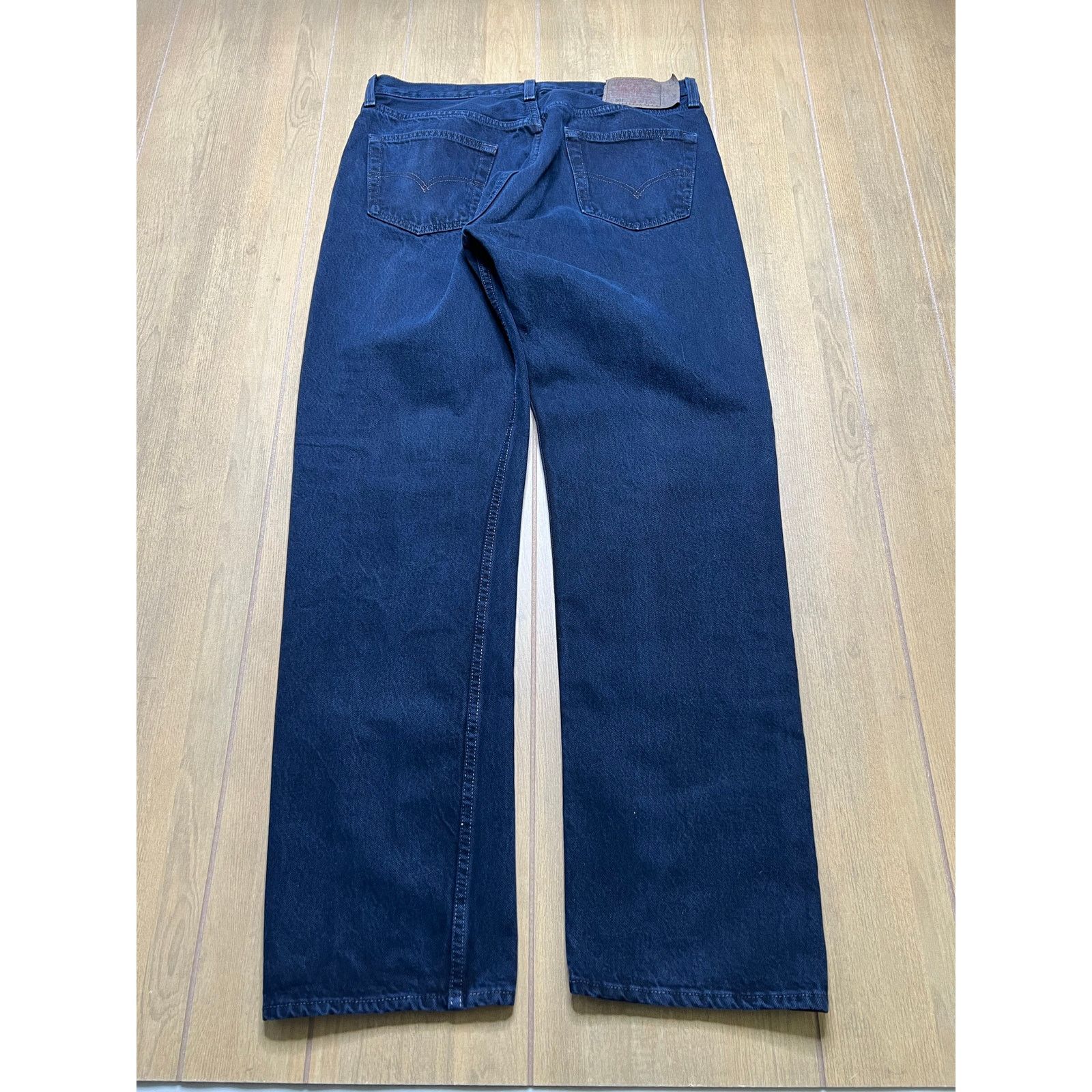 Levi's Levi’s 501 Jeans Mens 36x32 Dark Blue Made in USA 1996 Size US 36 / EU 52 - 3 Thumbnail