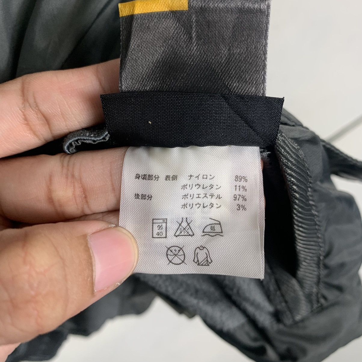 Salomon Salomon Light Jacket Size US M / EU 48-50 / 2 - 19 Thumbnail