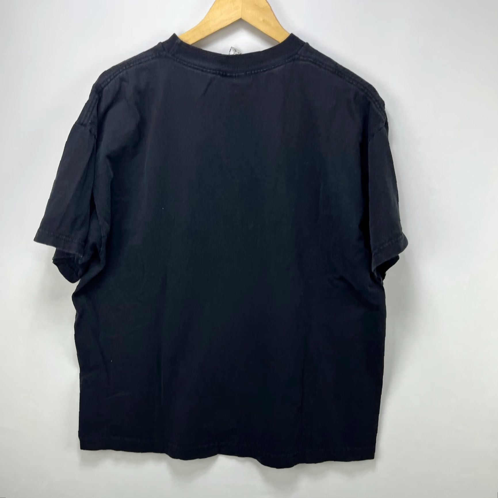 Vintage VINTAGE Bacardi T-Shirt Men's L Black 90s US Made Satin 90s Theme shirts? Size US L / EU 52-54 / 3 - 5 Thumbnail