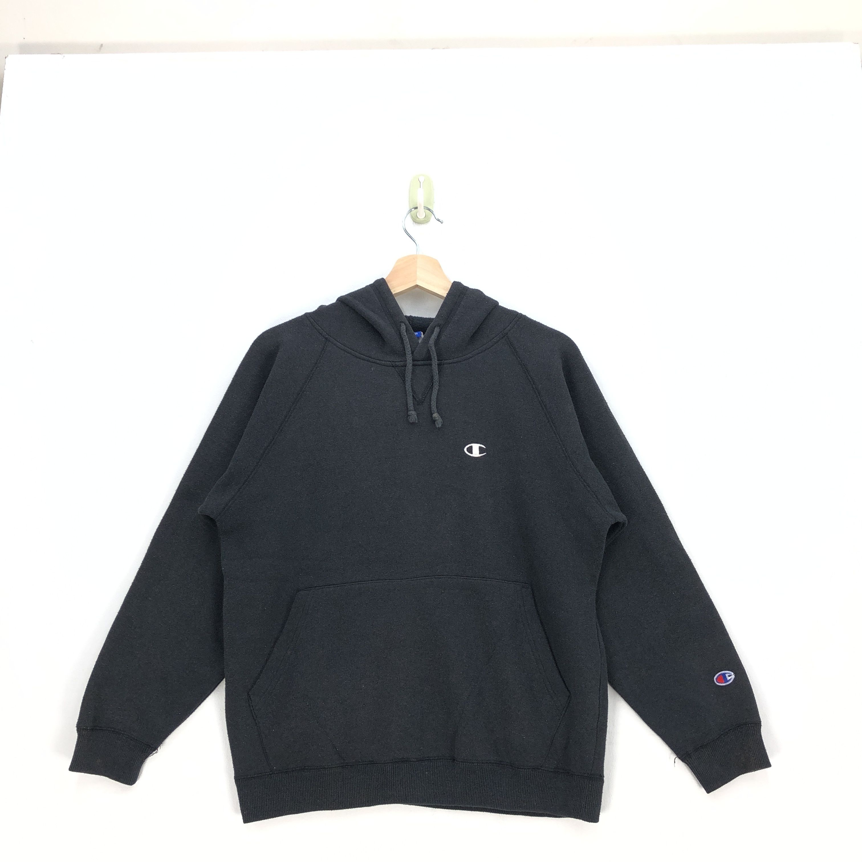 Champion × Vintage Vintage Champion Sweater Hoodie Champion Hooded Sweatshirt Size US M / EU 48-50 / 2 - 2 Thumbnail