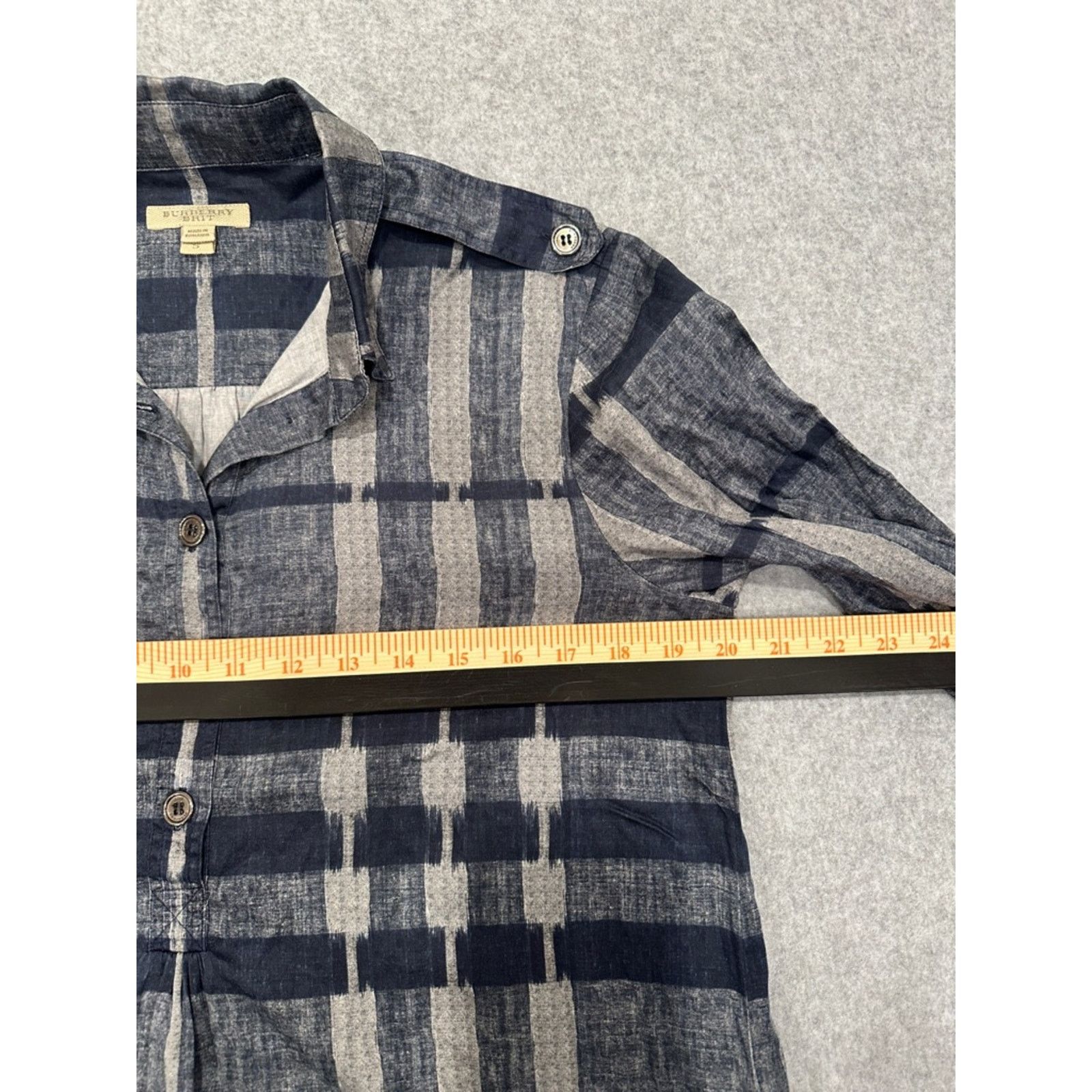 Burberry Burberry Blue Plaid Button-Up Tunic Shirt Size S / US 4 / IT 40 - 11 Thumbnail