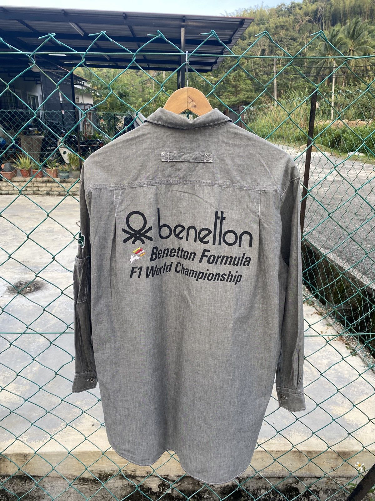 Benetton Vintage Benetton Formula 1 long sleeve workshirt Size US L / EU 52-54 / 3 - 1 Thumbnail