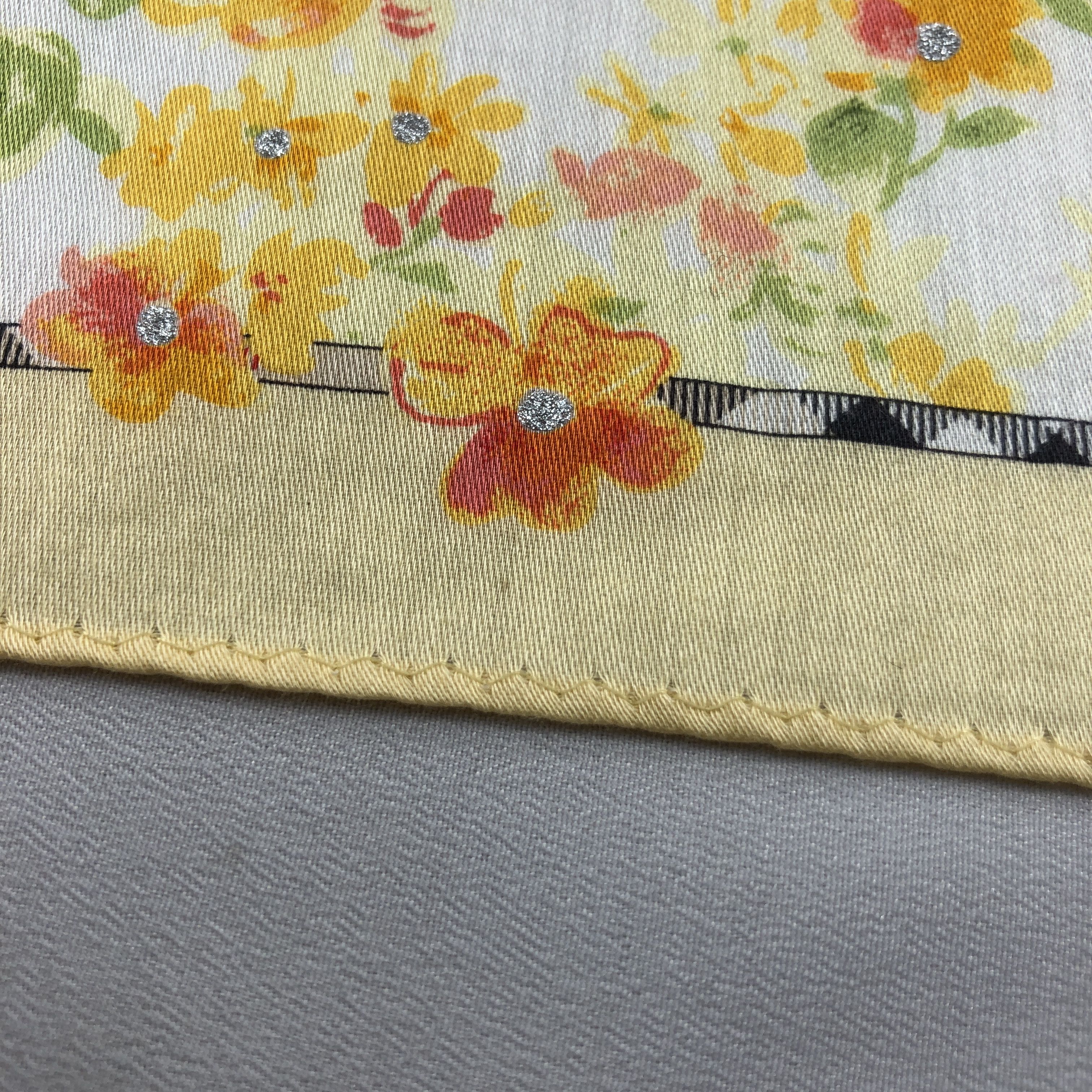 Burberry Burberry Handkerchief Neckerchief Bandana H3058 Size ONE SIZE - 5 Thumbnail