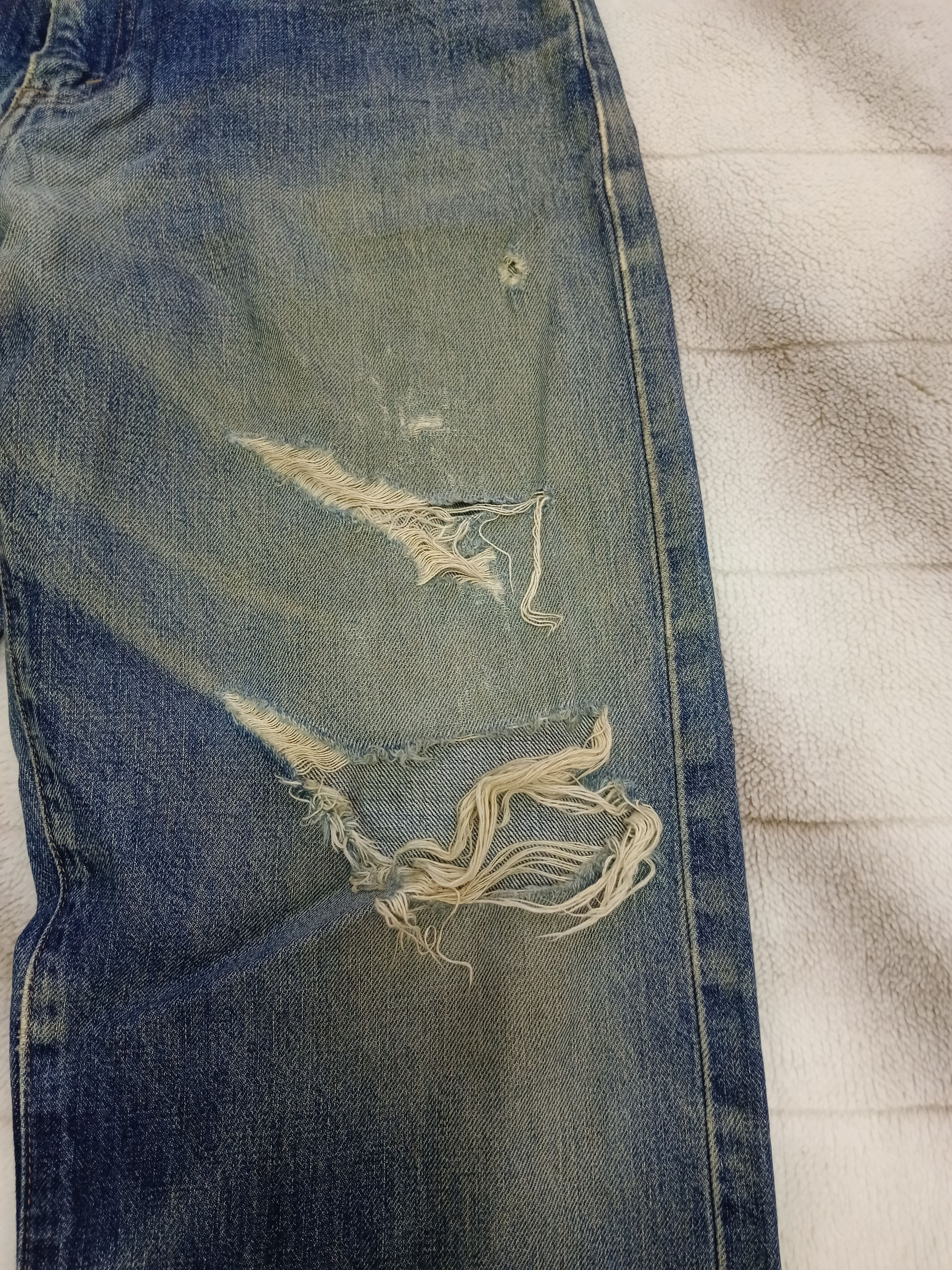 Levi's Vintage Clothing DISTRESSED LEVIS BIG E 504Z SELVEDGE Size US 33 - 4 Thumbnail