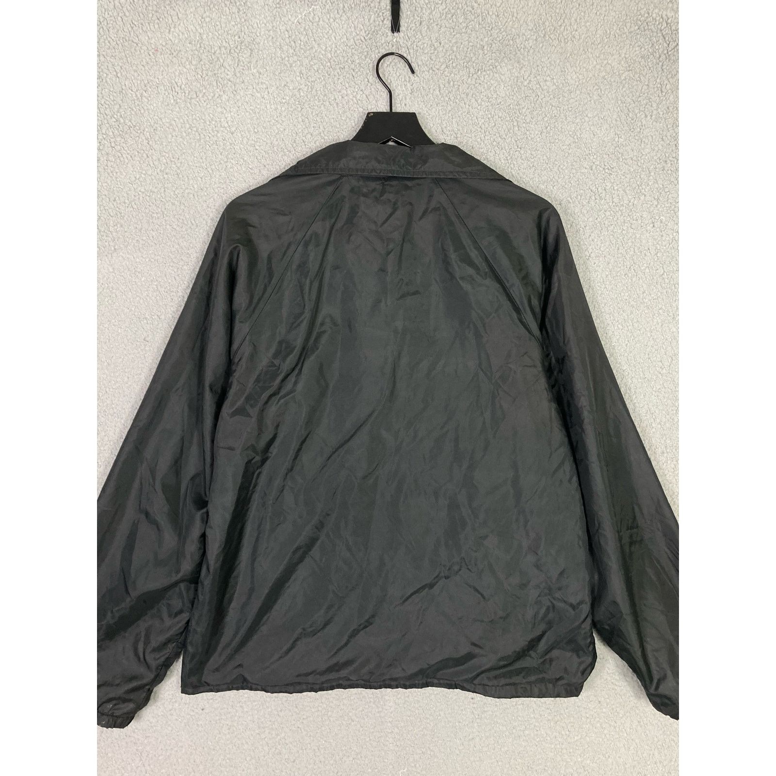 Vintage Vintage Circuit City Coach Jacket Red Nylon Unisex M Size US M / EU 48-50 / 2 - 12 Thumbnail