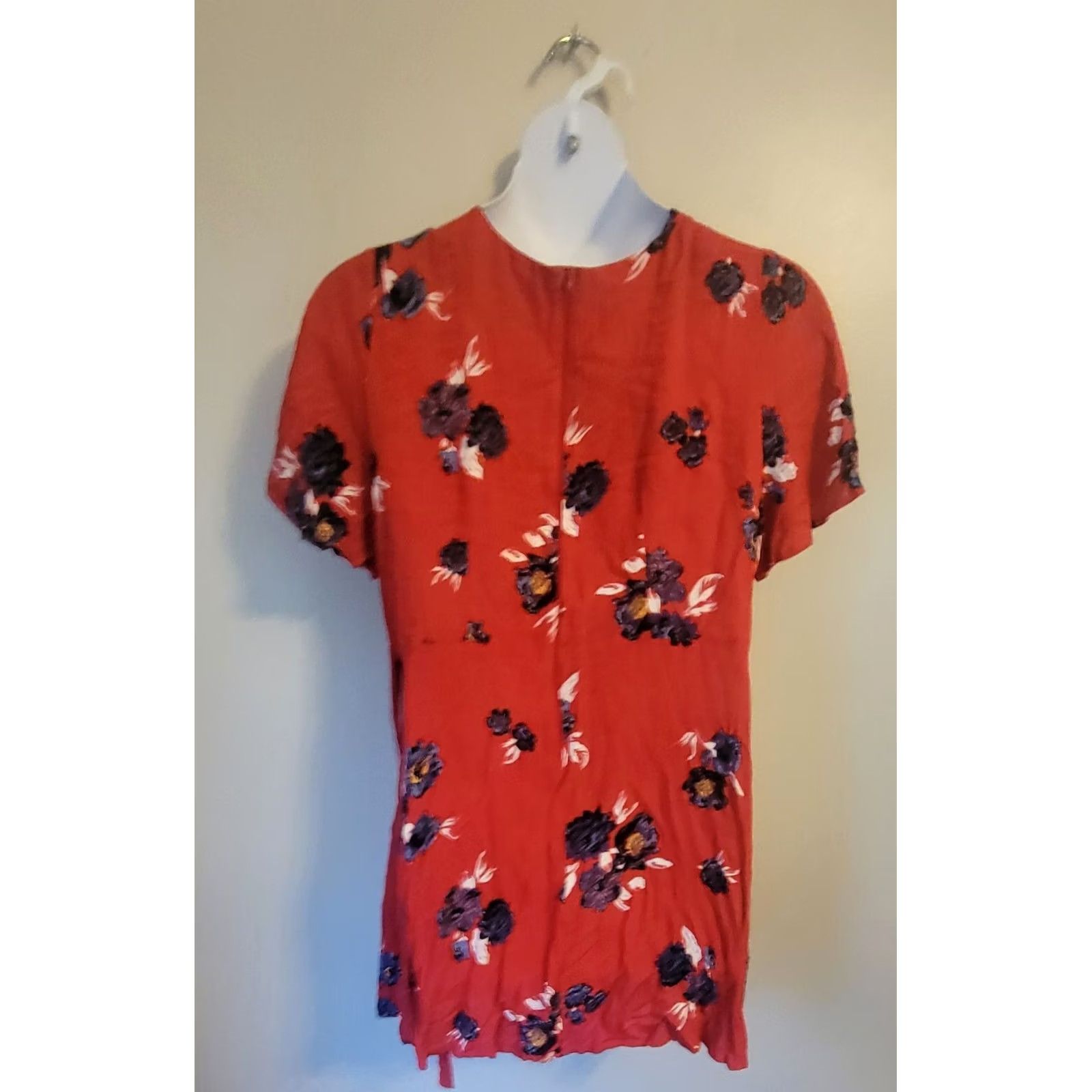 Vintage Xhilaration Mini Dress 2X Plus Red Floral Wrap-Style Short Sleeve V-Neck Satin Rayon Party/Cocktail Casual Womens Plus Size Dress Size XXL / US 16-18 / IT 52-54 - 3 Thumbnail